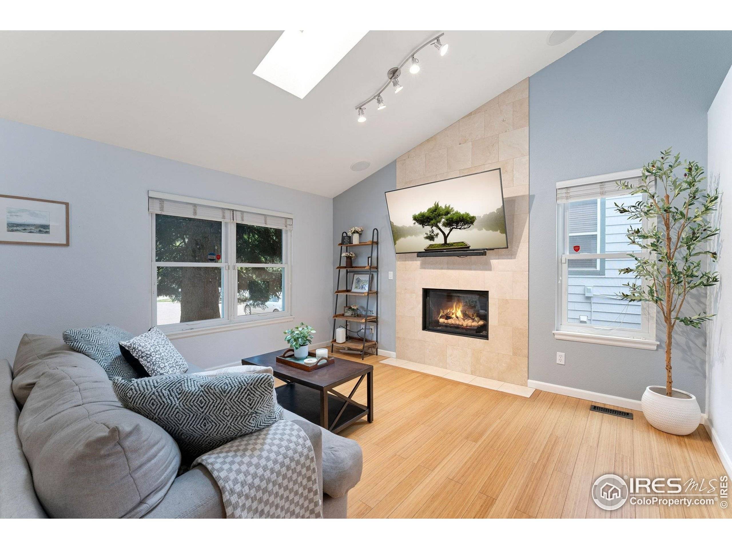 Highlands Ranch, CO 80126,8391 Sunnyside Pl