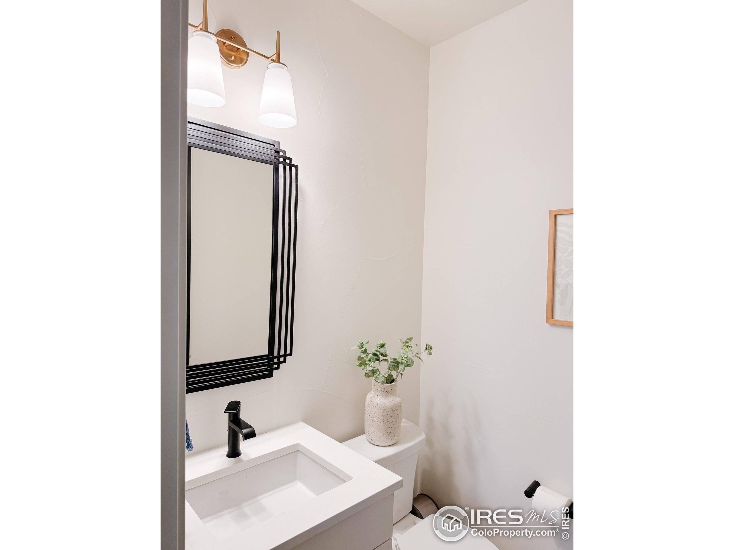 Denver, CO 80238,9415 E 58th Dr