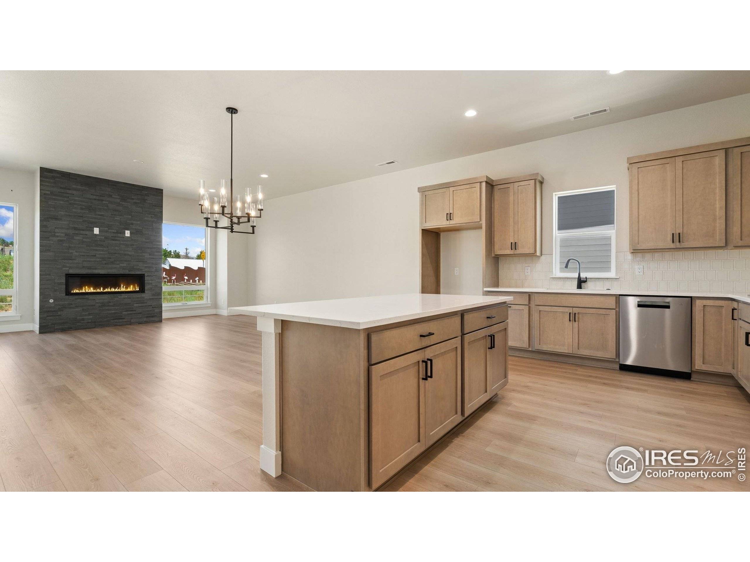 Windsor, CO 80550,1780 Barefoot Dr