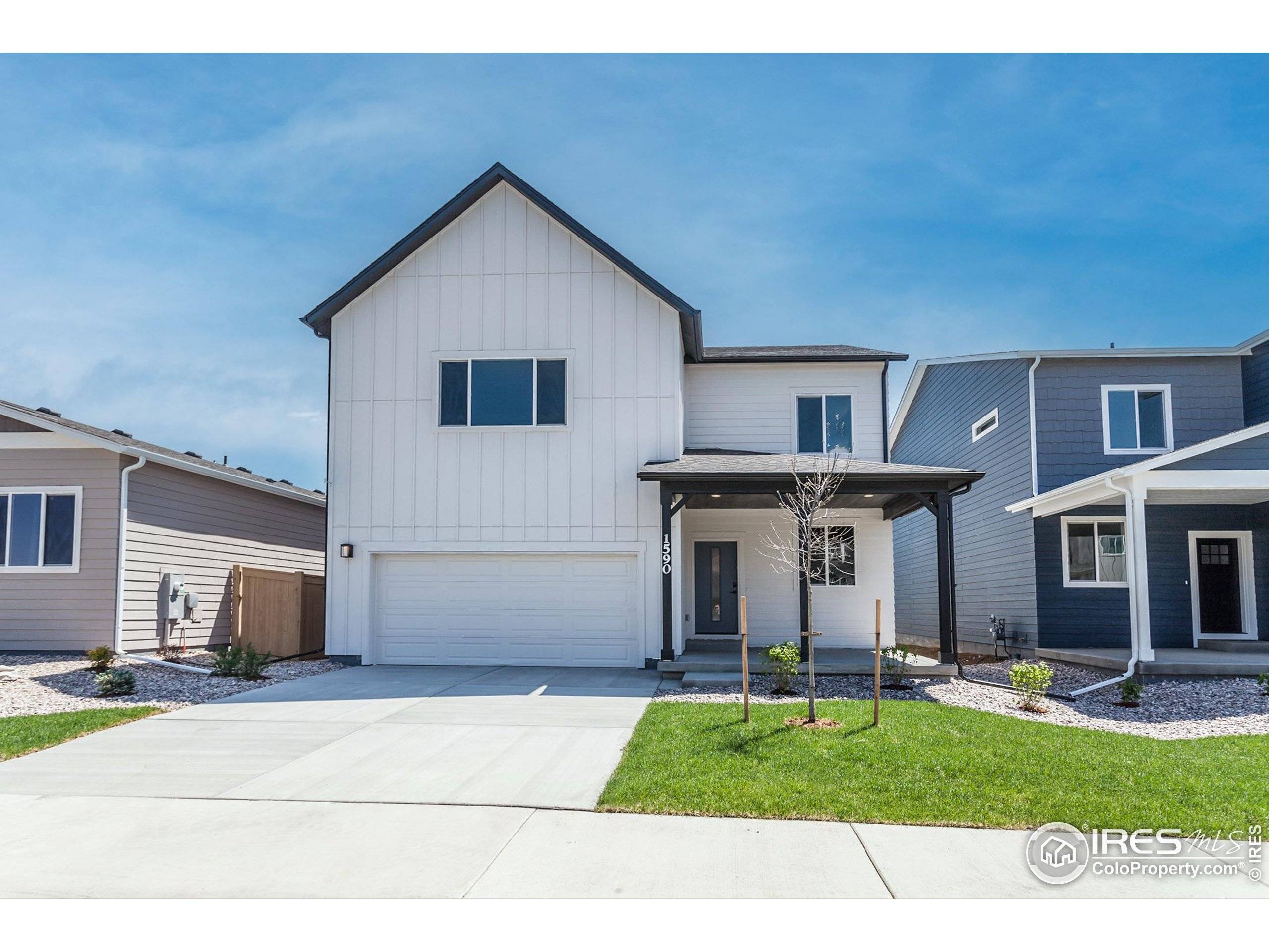 Johnstown, CO 80534,1590 Sunflower Way