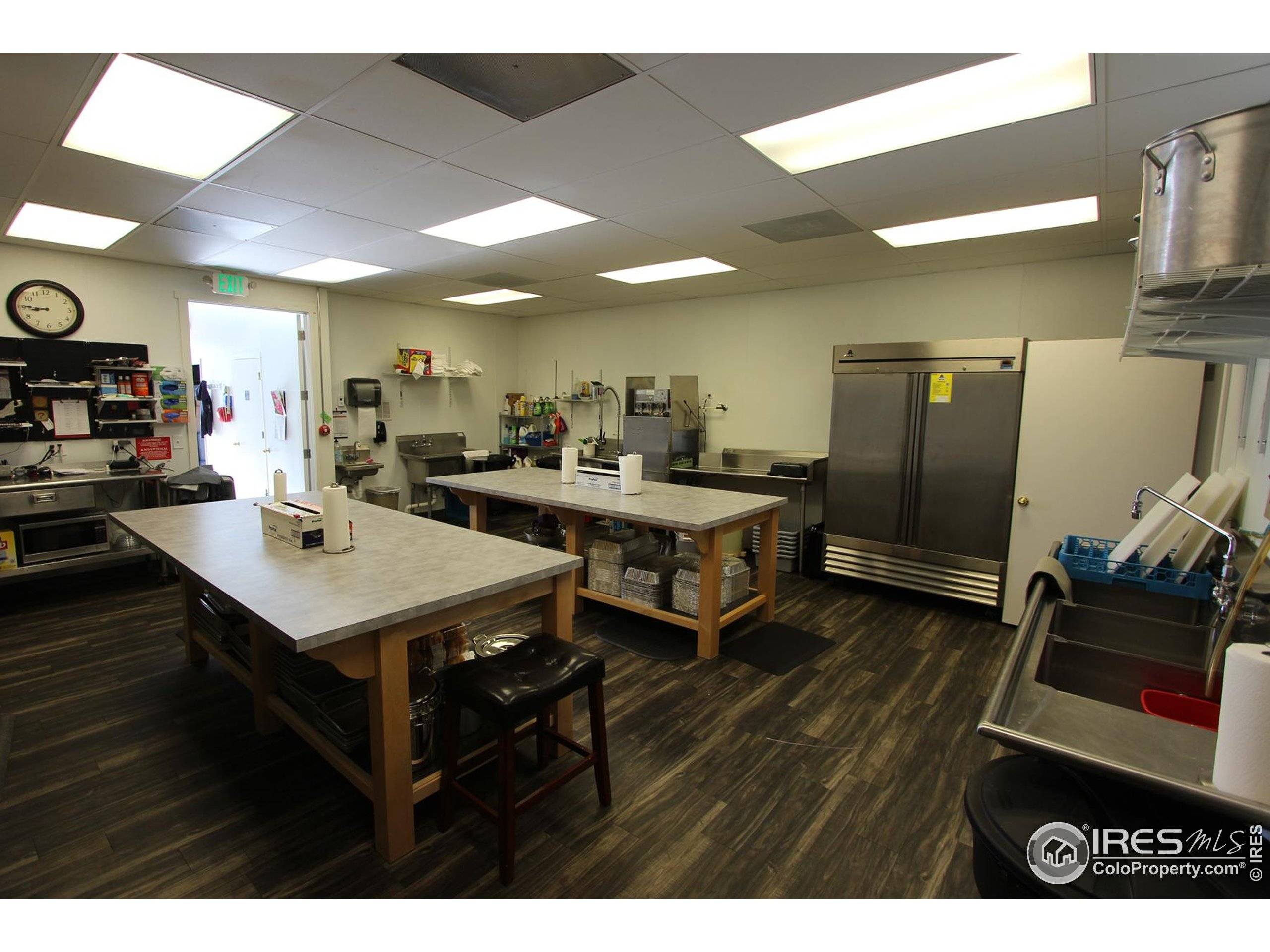 Loveland, CO 80537,220 12th St SW #125