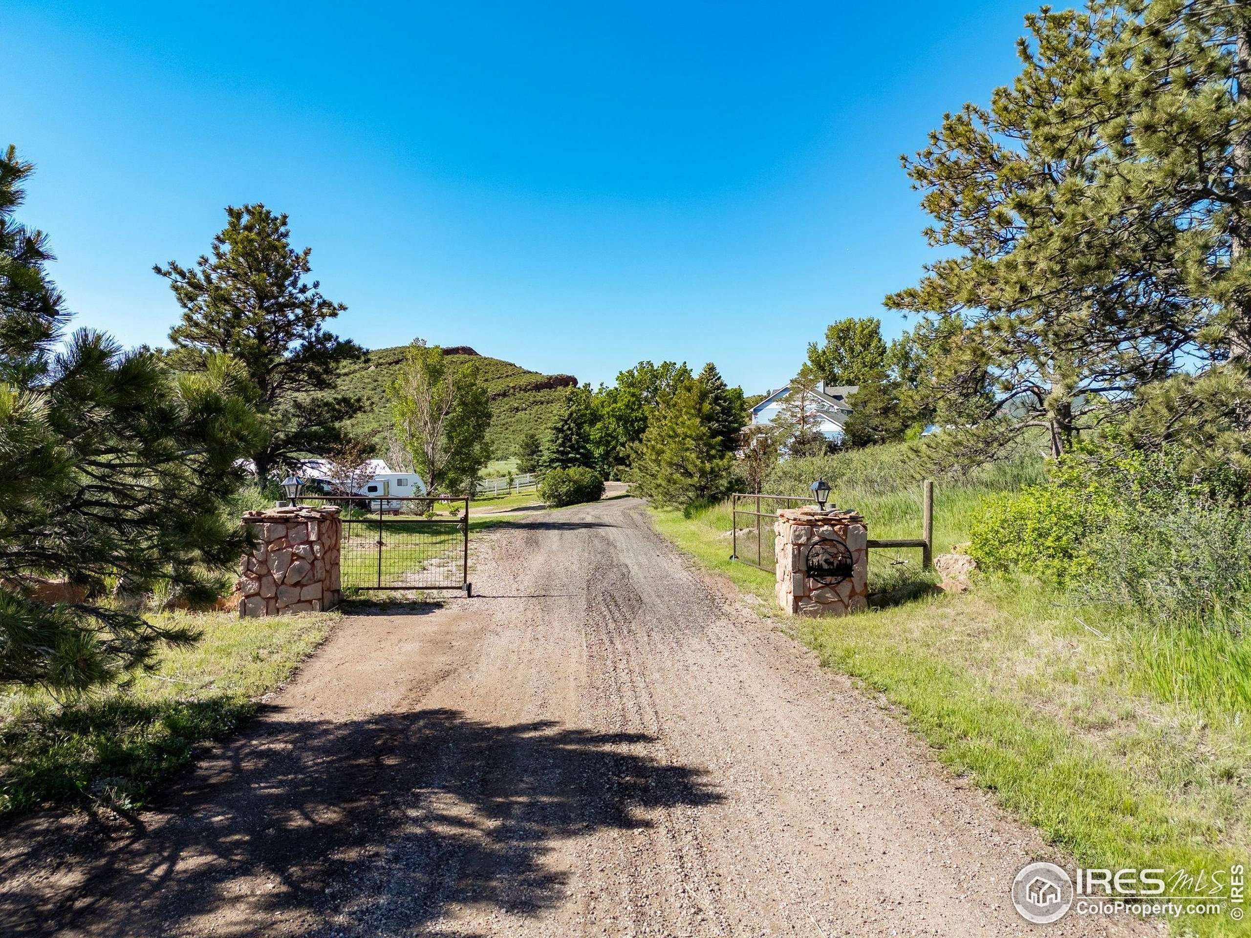 Loveland, CO 80537,400 Rugged Rock Rd