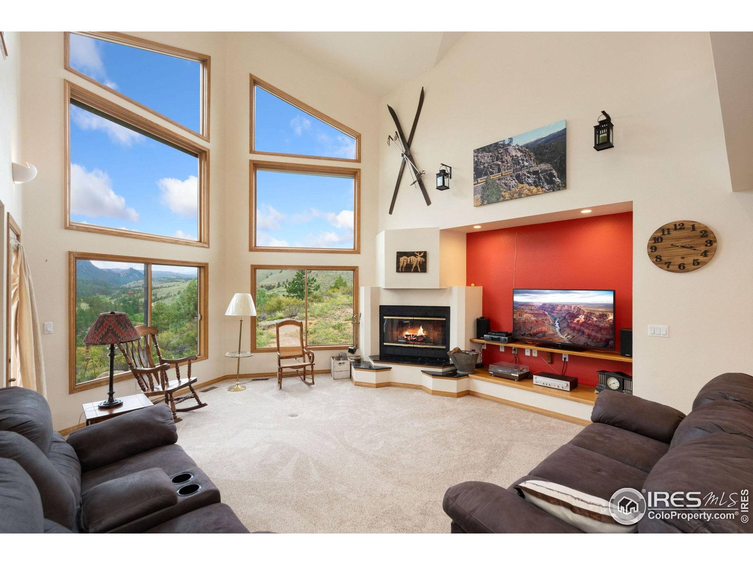 Livermore, CO 80536,366 N Rim Rd