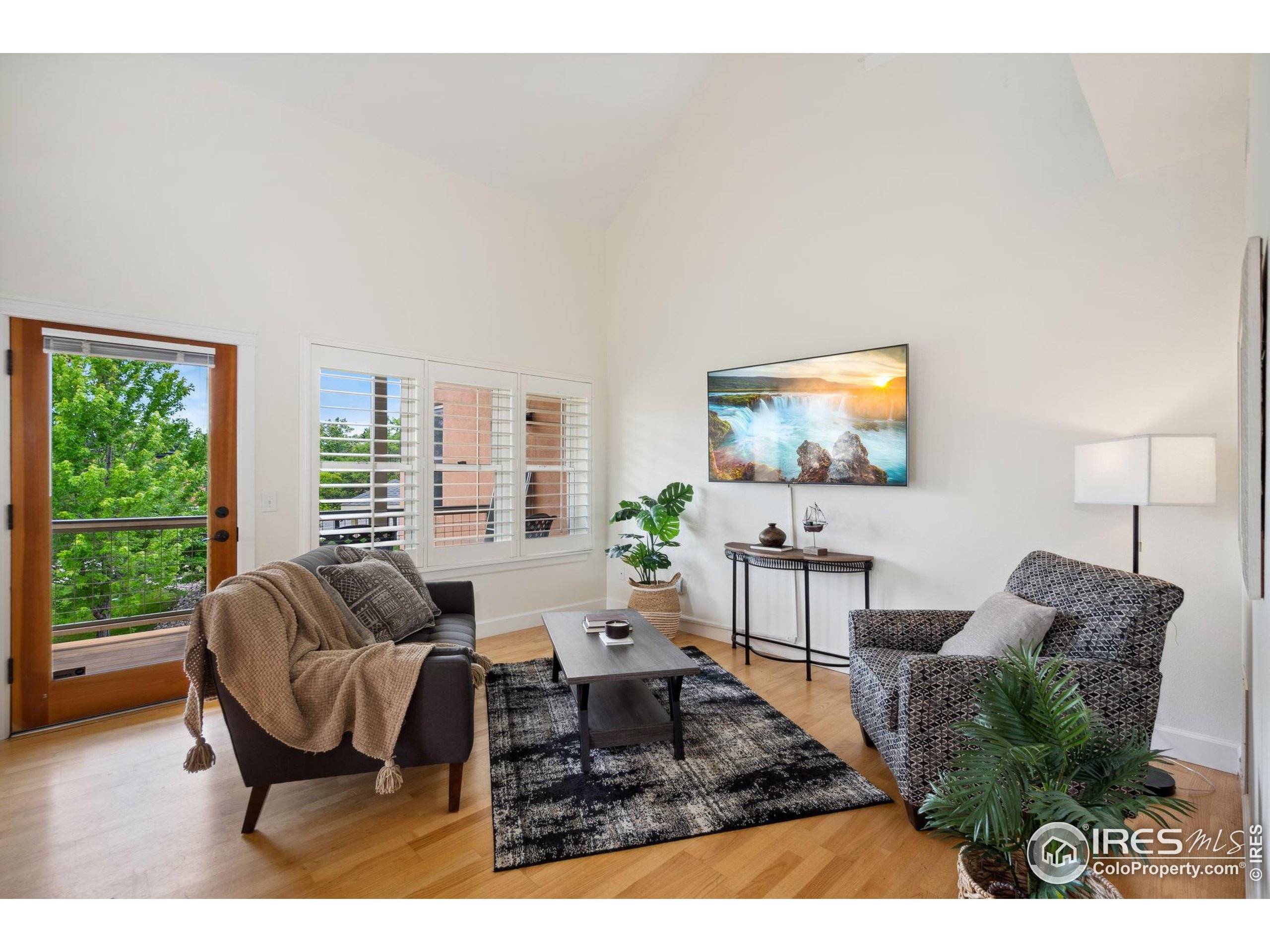 Fort Collins, CO 80524,405 N Mason Ct #218