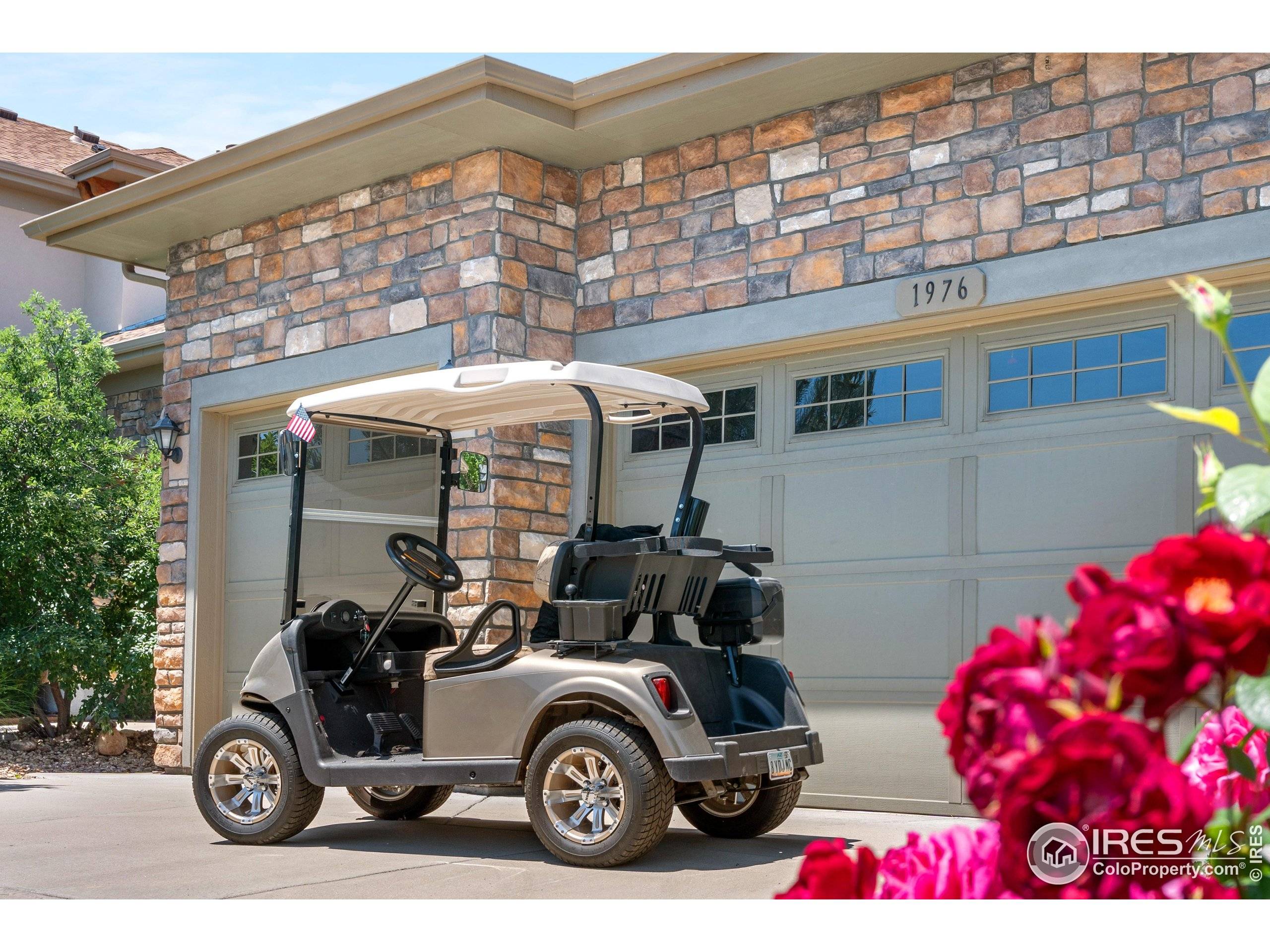 Windsor, CO 80550,1976 Cayman Dr