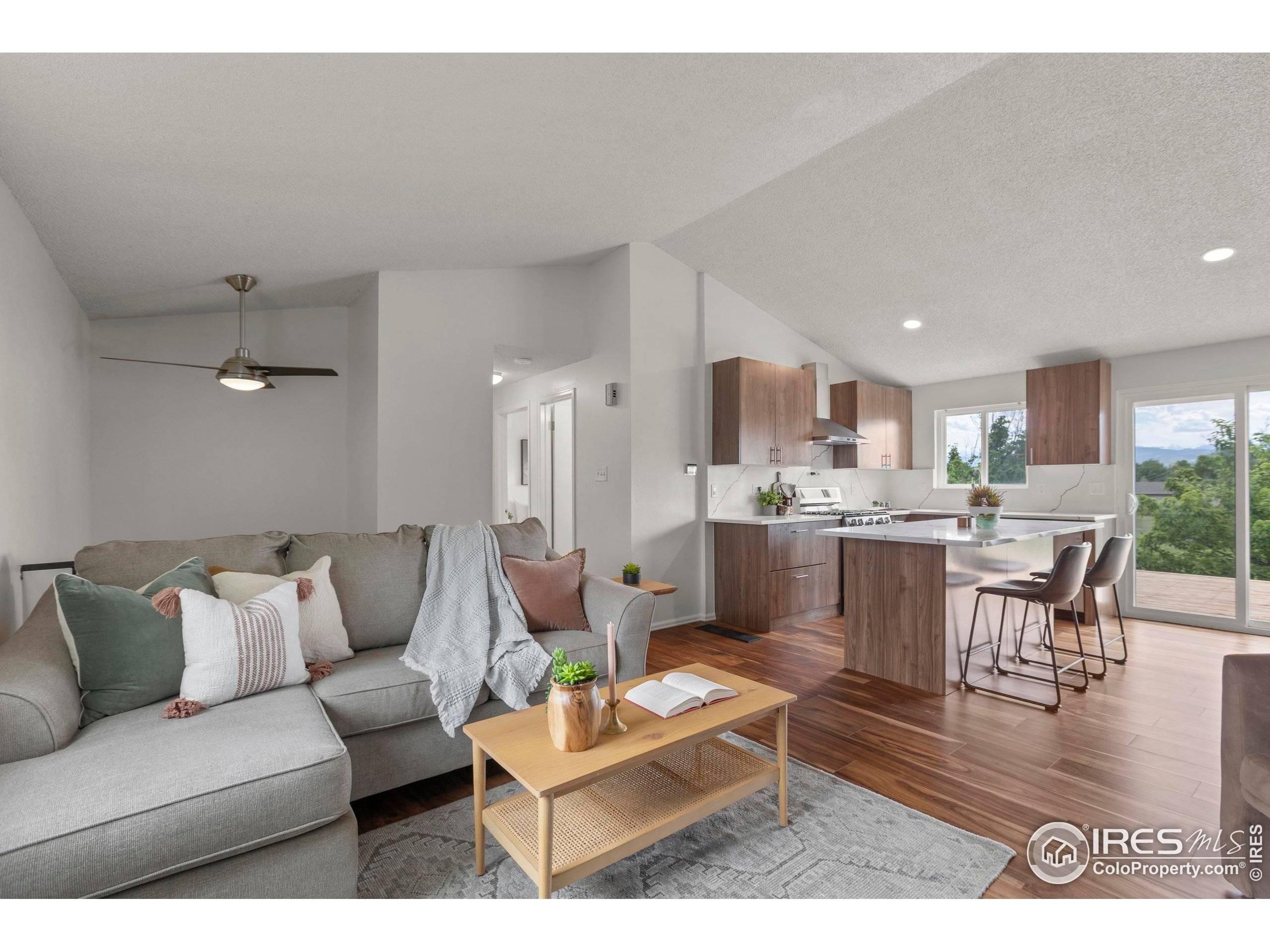 Longmont, CO 80501,2037 Spencer St