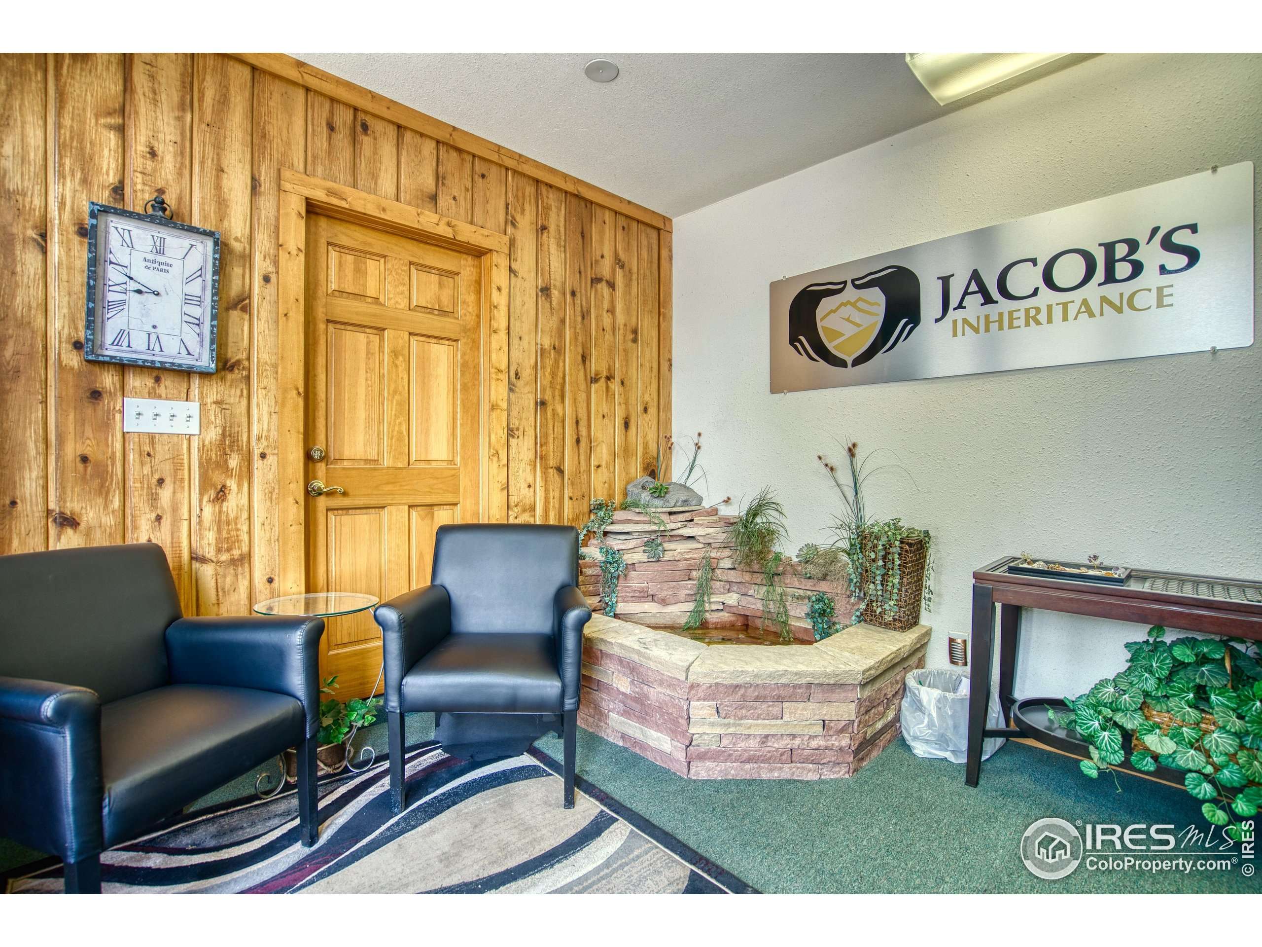 Lyons, CO 80540,422 Main St
