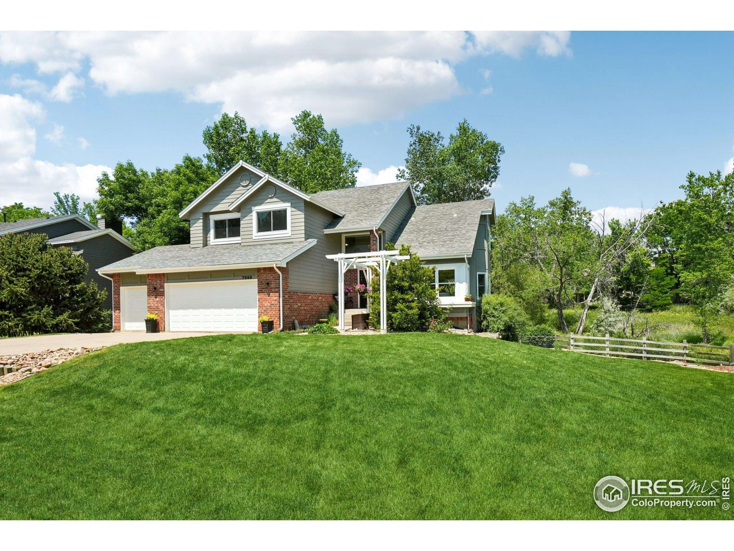 Niwot, CO 80503,7999 Centrebridge Dr