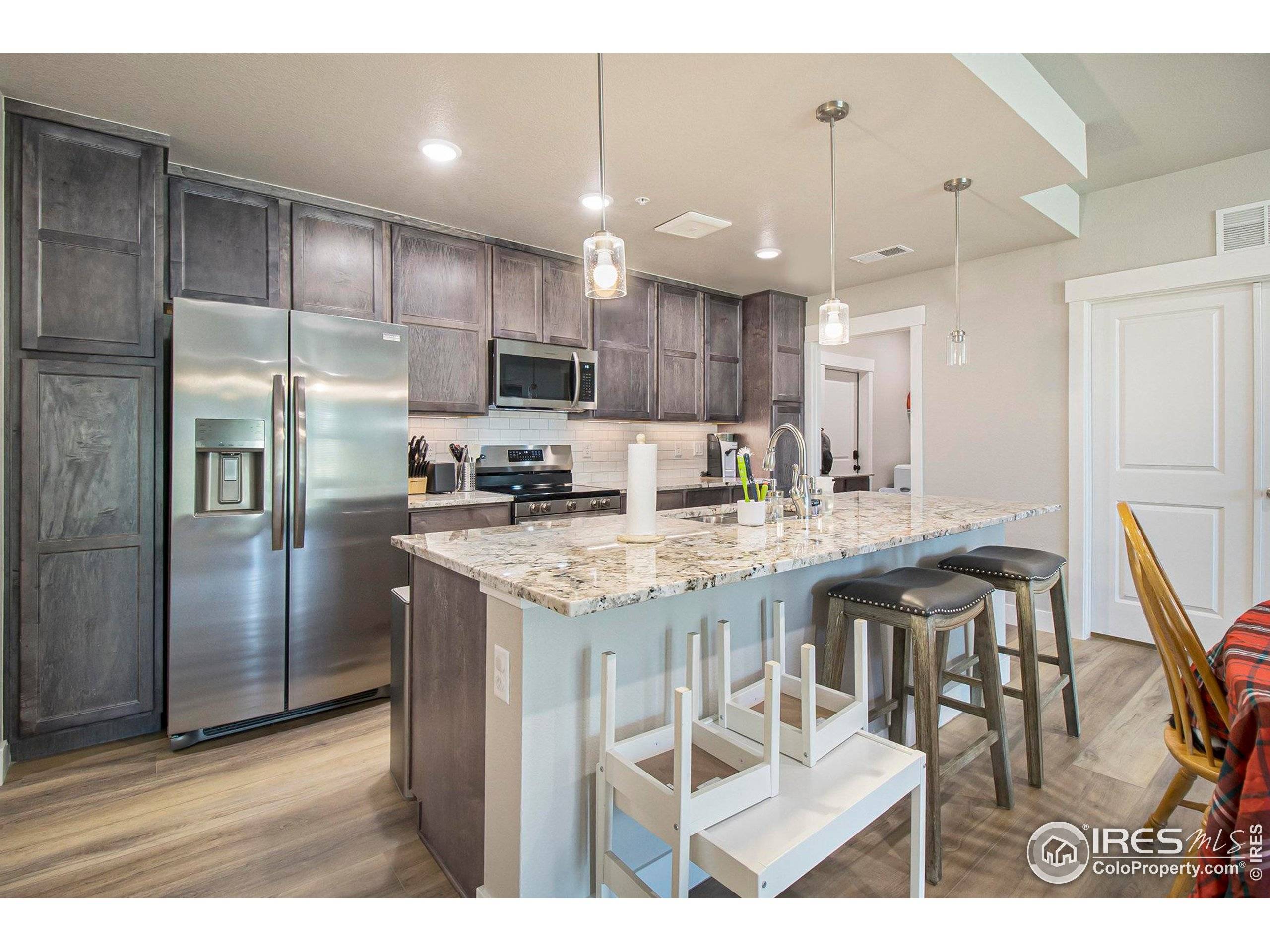 Longmont, CO 80504,285 High Point Dr #H-104