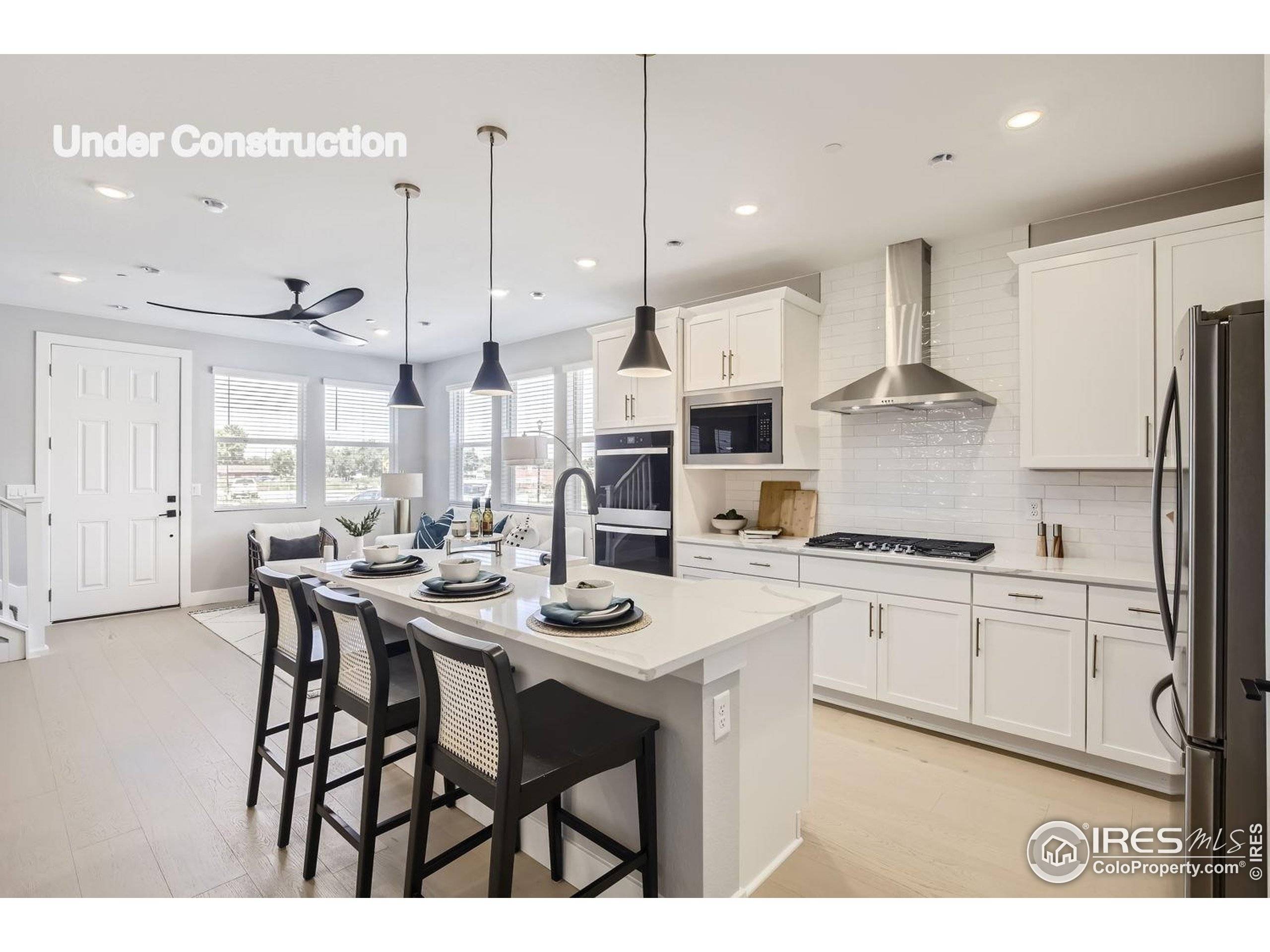 Longmont, CO 80503,2763 Bear Springs Cir
