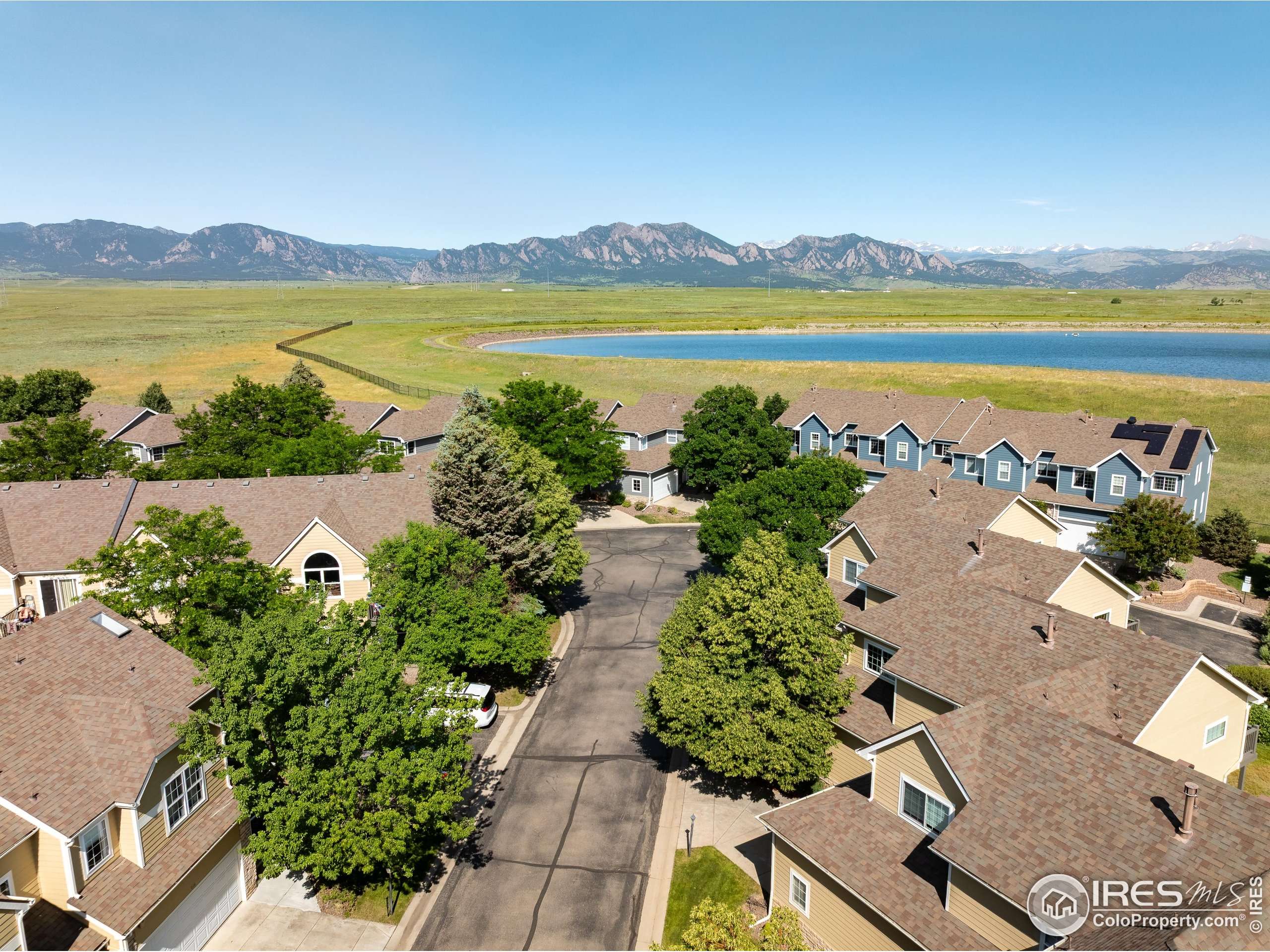 Superior, CO 80027,211 Rockview Dr