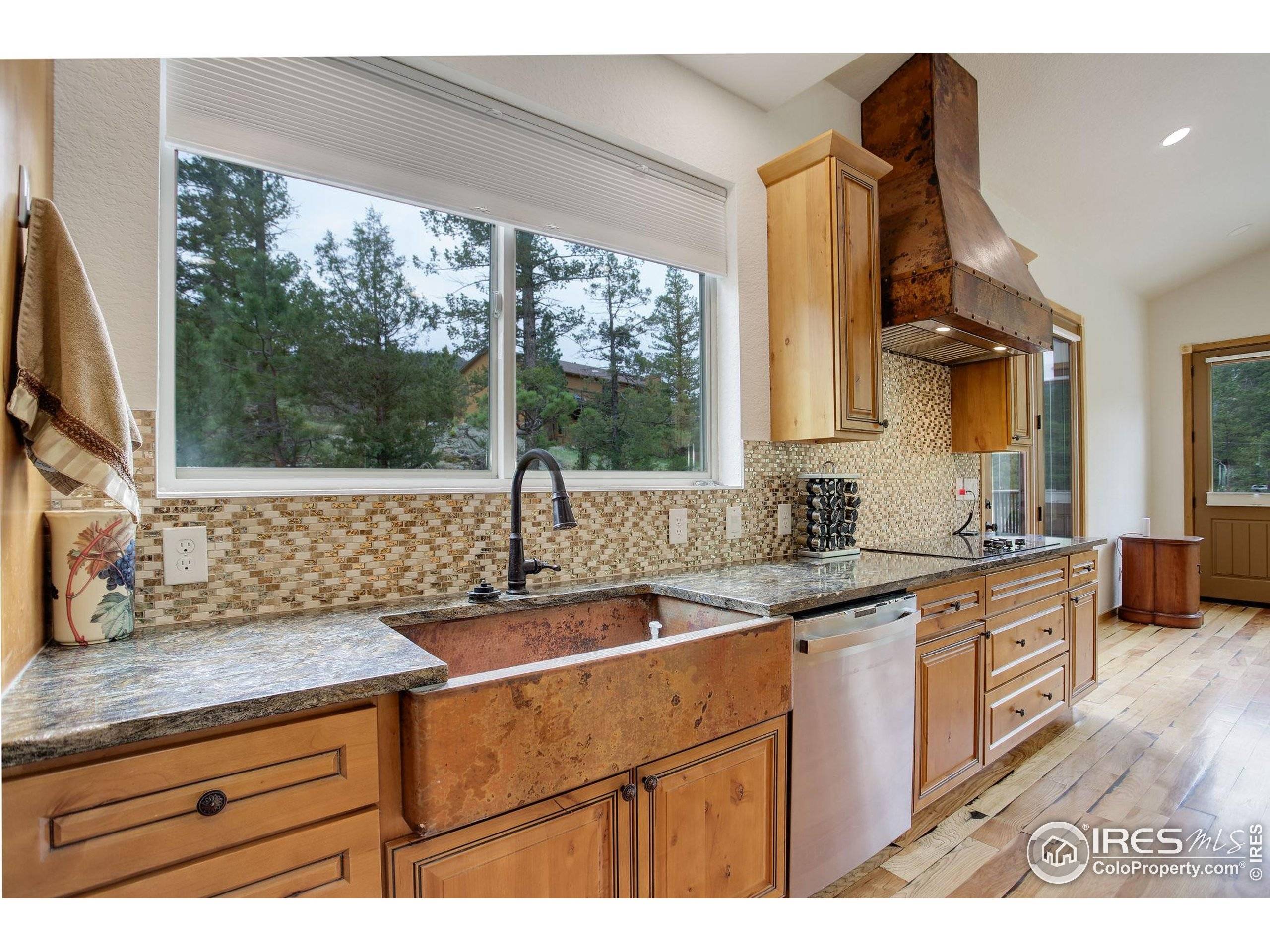 Lyons, CO 80540,178 Cree Ct