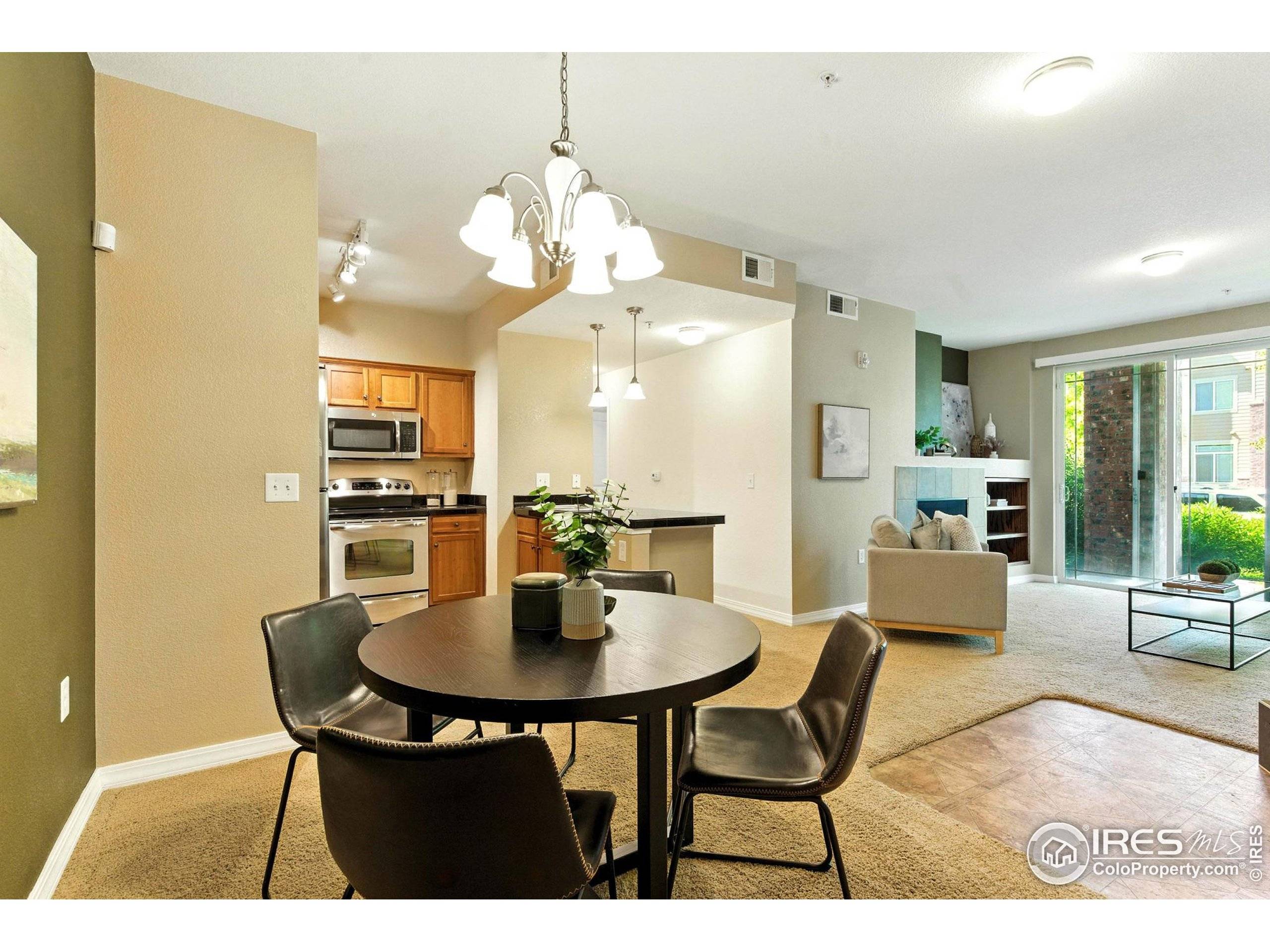 Fort Collins, CO 80525,2450 Windrow Dr #E106