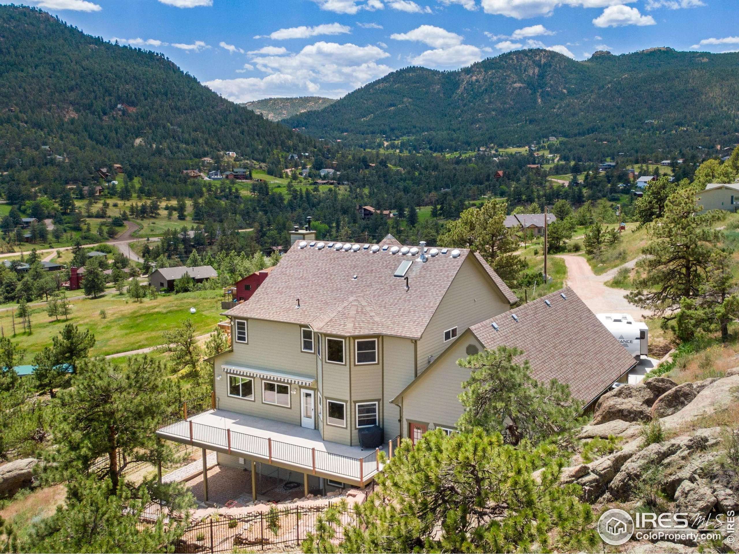 Lyons, CO 80540,60 Chieftain Ct