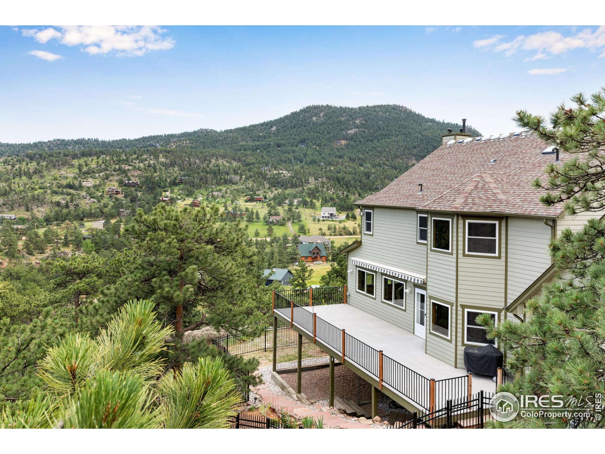 Lyons, CO 80540,60 Chieftain Ct