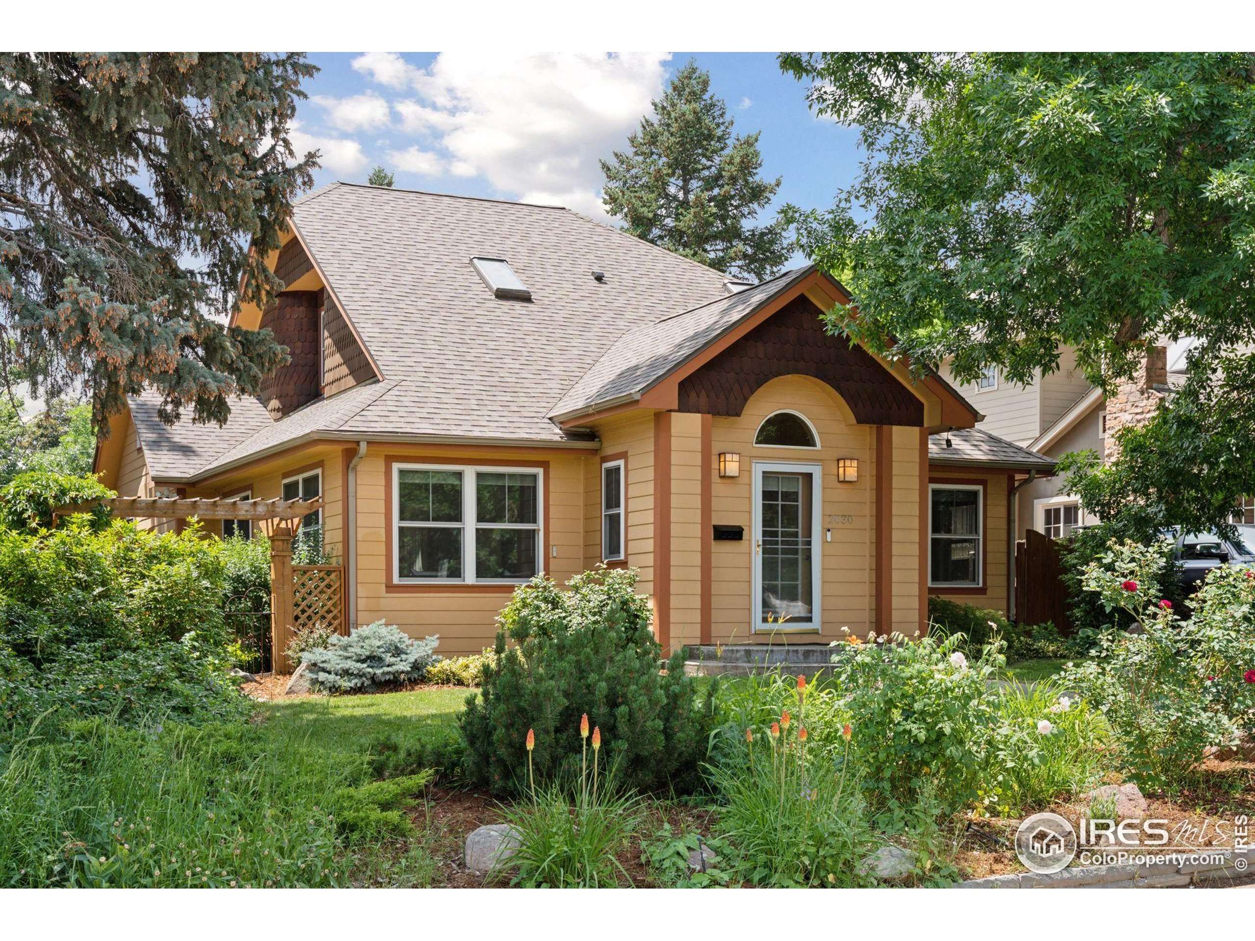 Boulder, CO 80302,2030 Columbine Ave