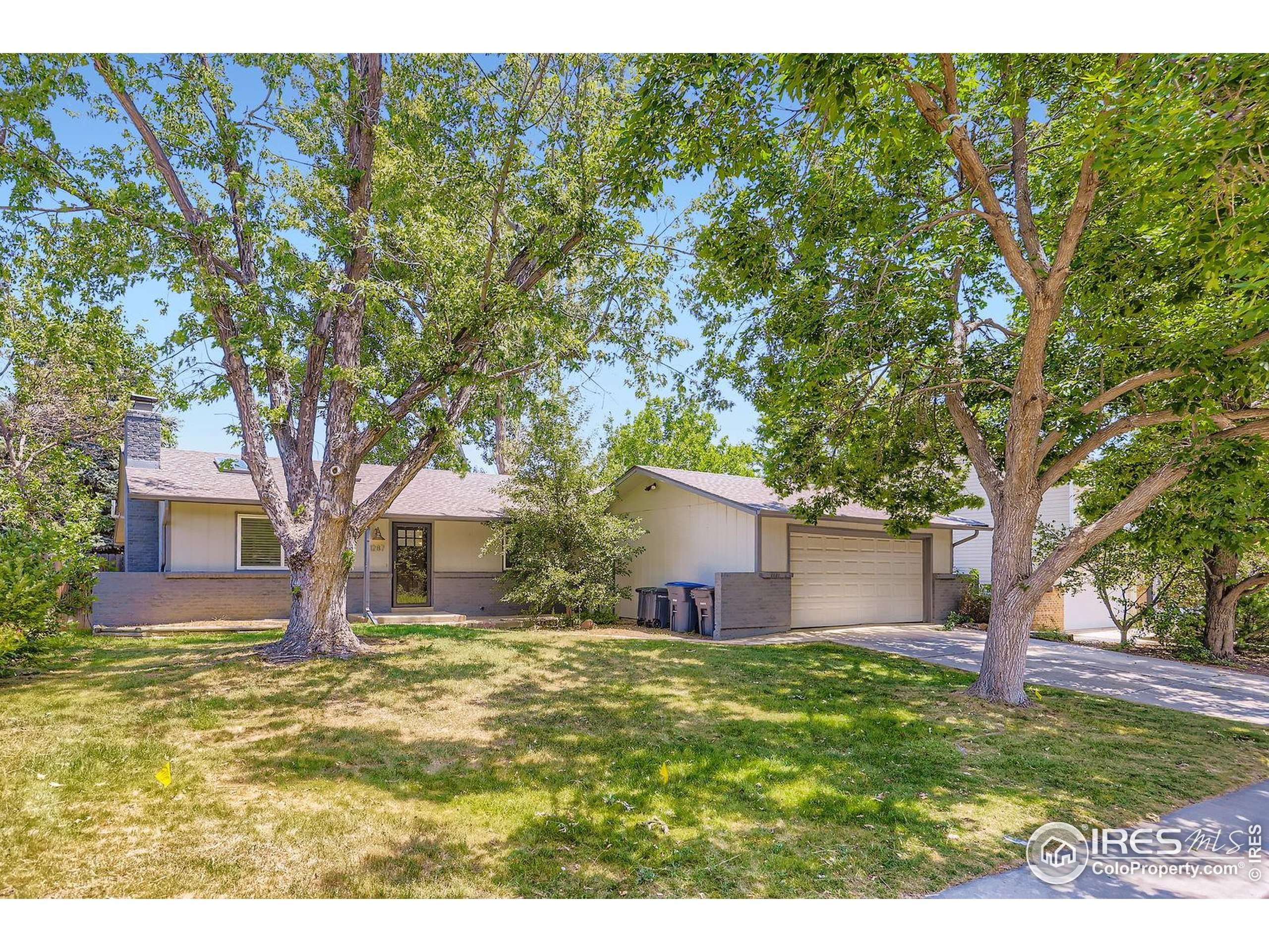 Lafayette, CO 80026,1287 Doric Dr