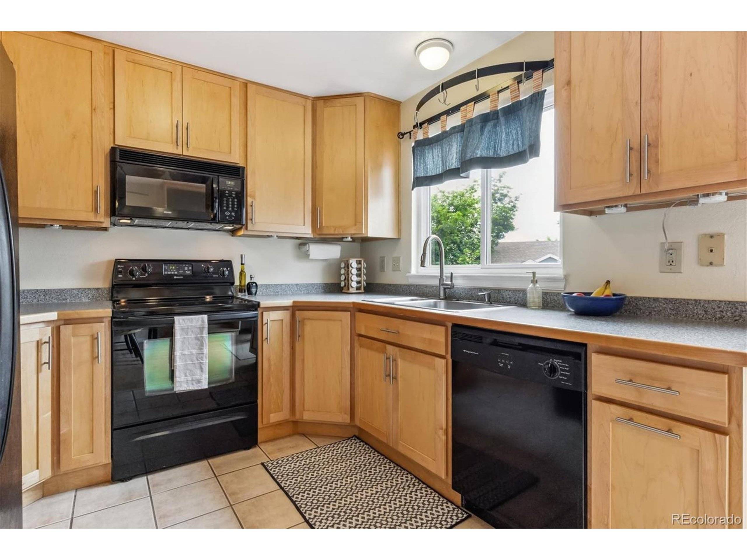 Highlands Ranch, CO 80126,693 Delwood Ct