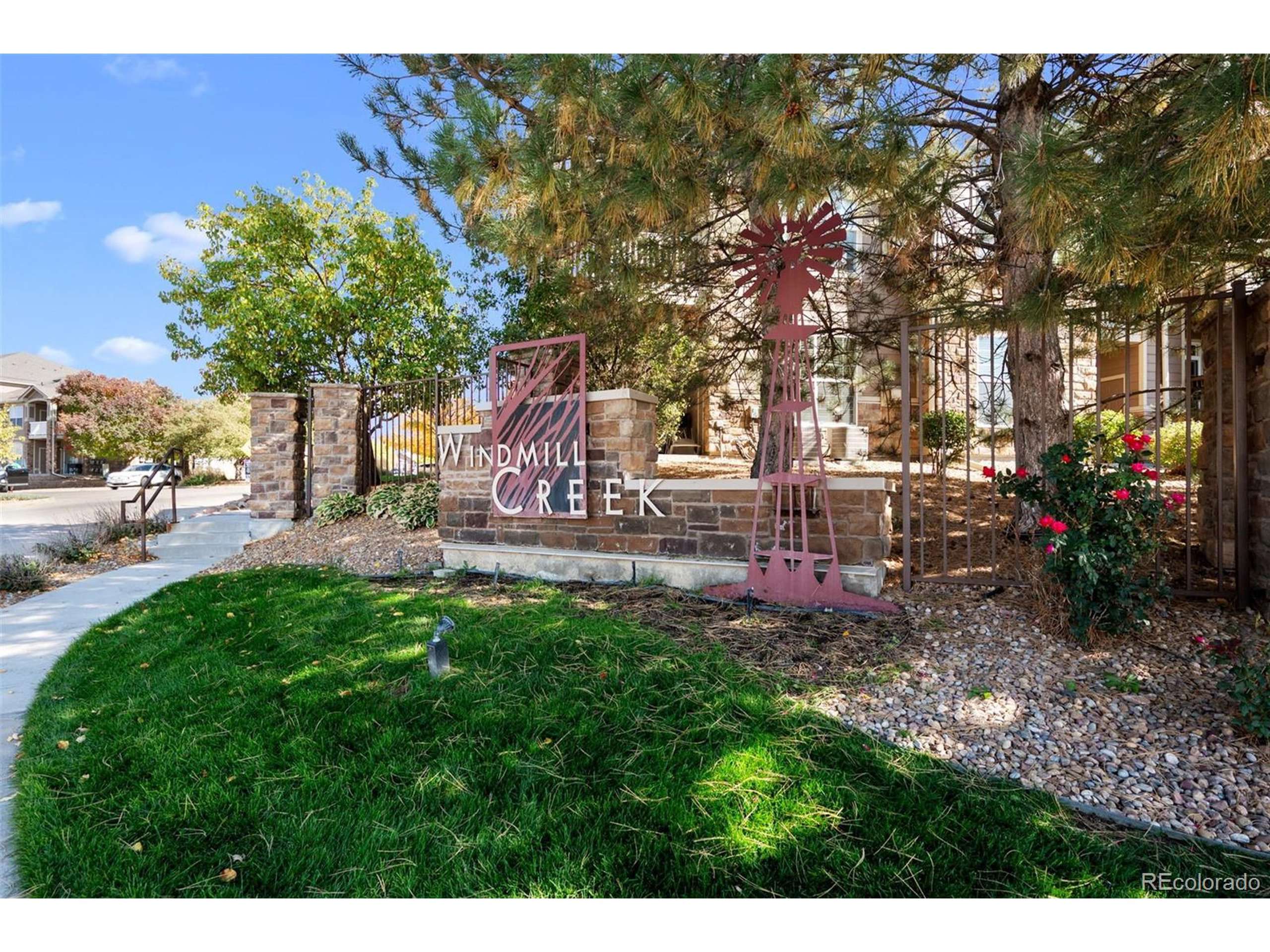 Englewood, CO 80112,7440 S Blackhawk St #3-101