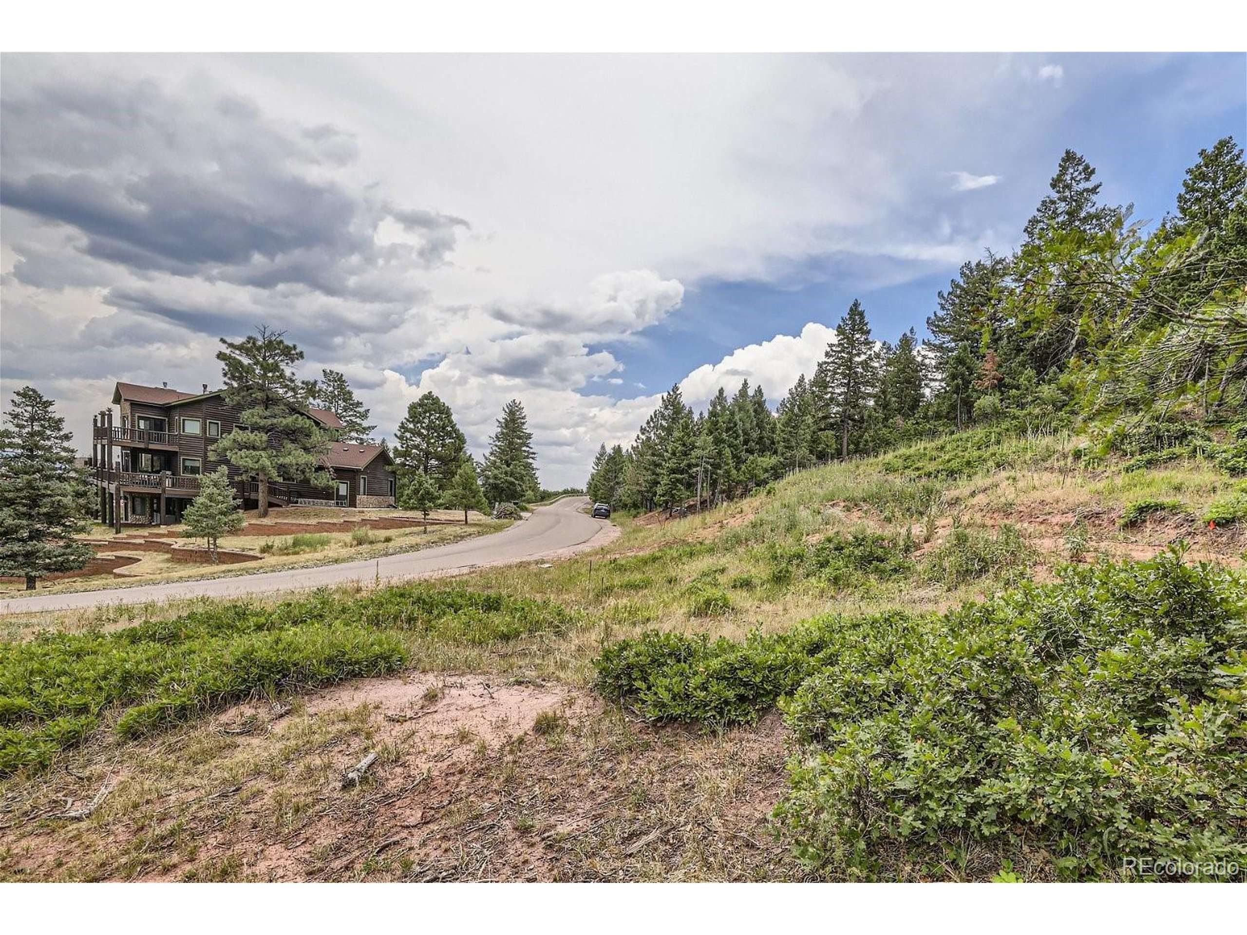 Larkspur, CO 80118,7100 Fox Cir