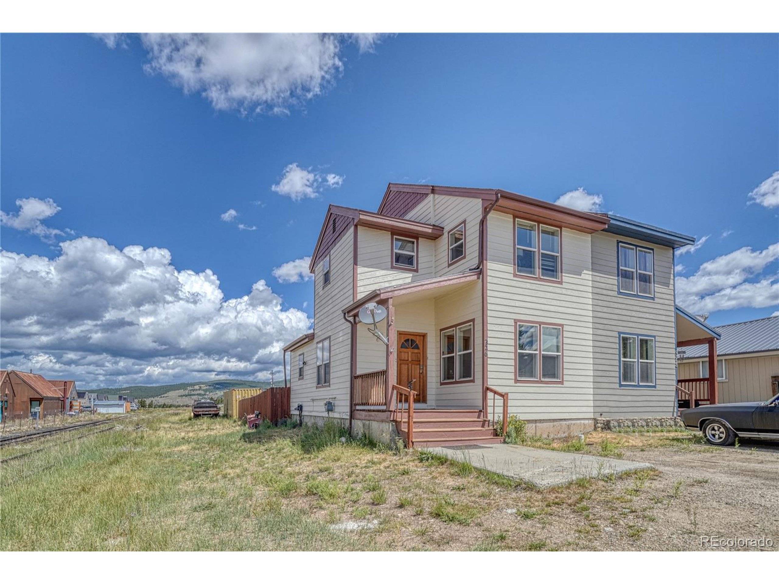 Leadville, CO 80461,326 E 10th St