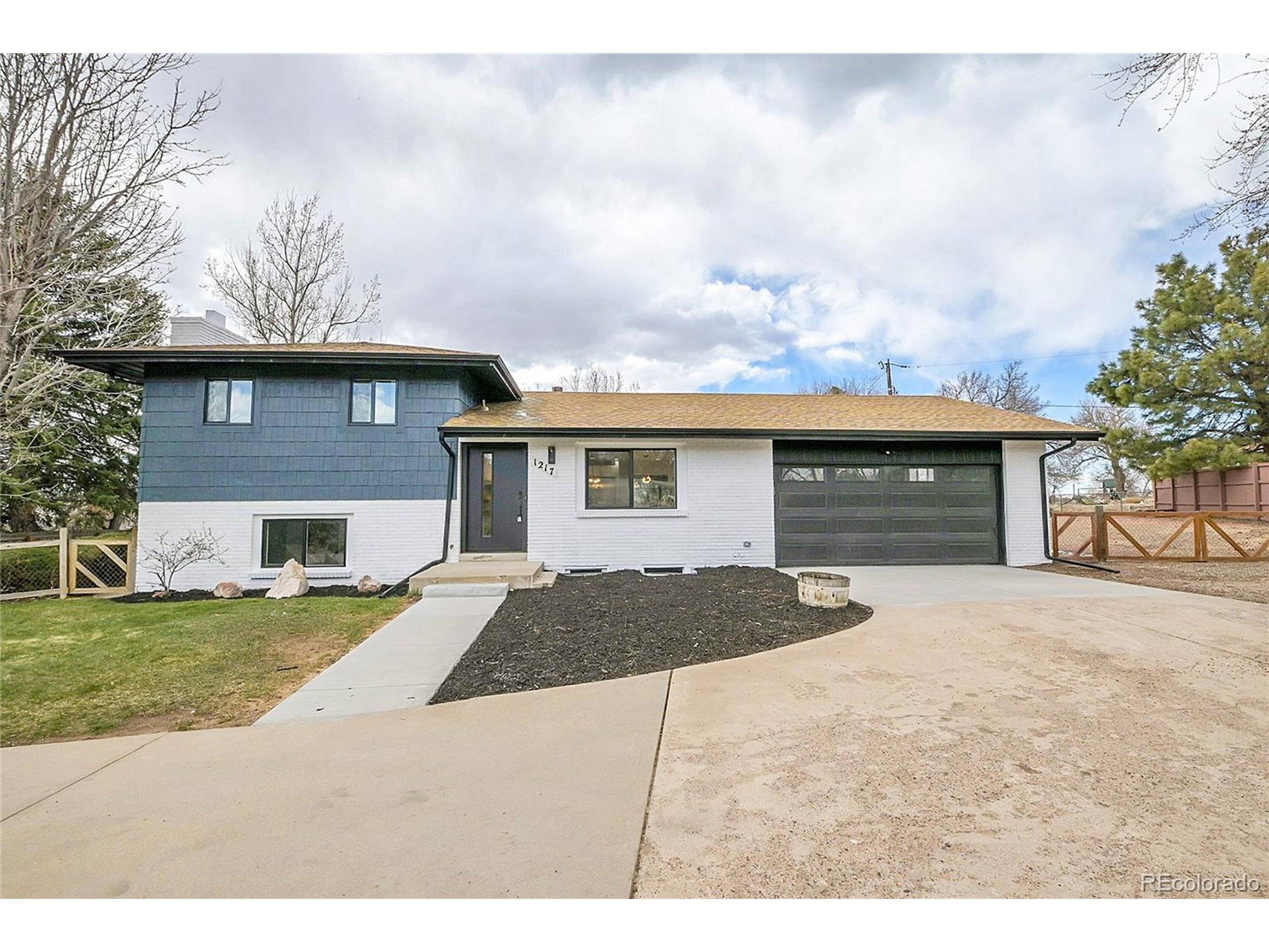 Denver, CO 80231,1217 S Quince Way