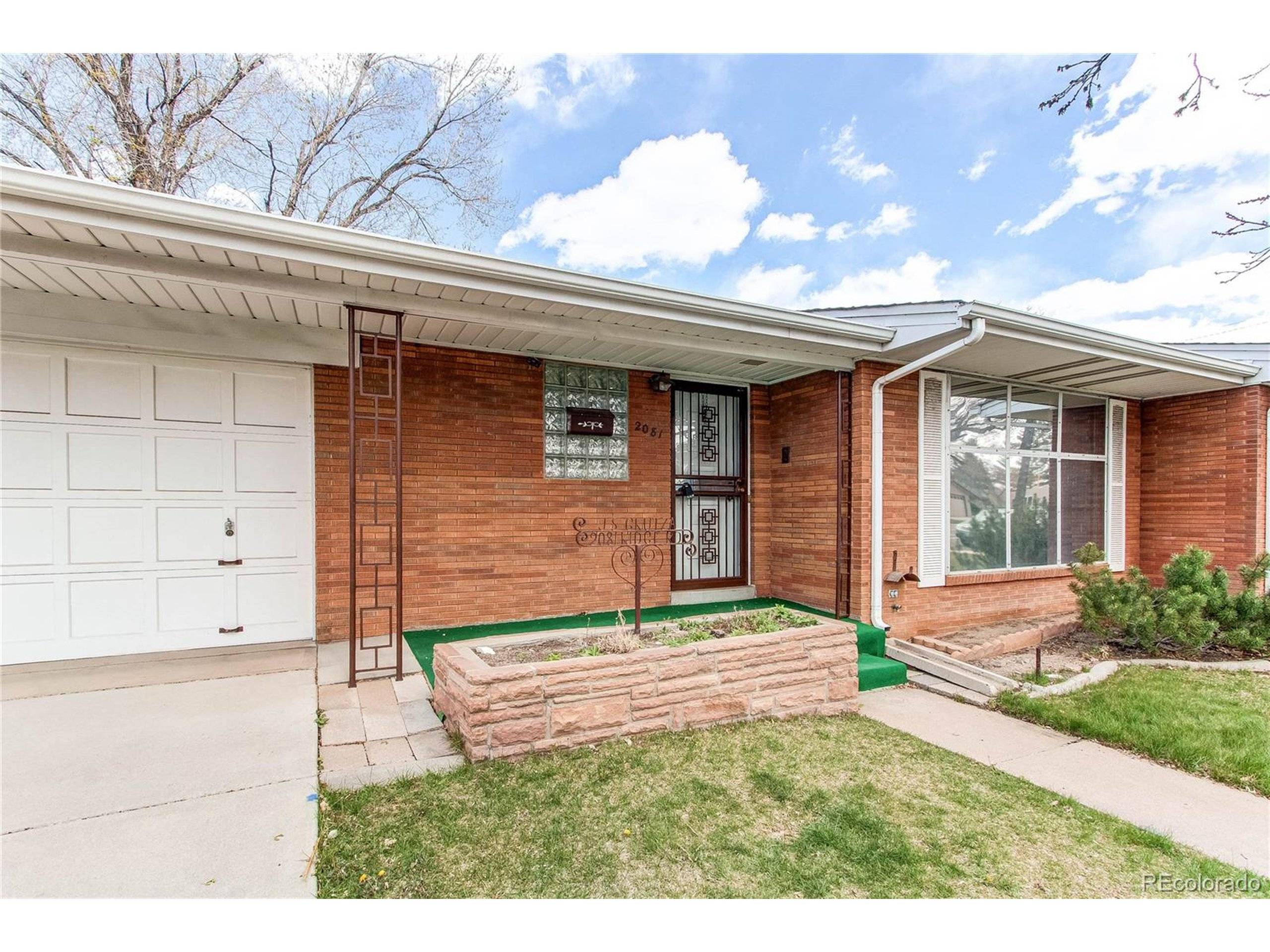 Littleton, CO 80120,2081 W Ridge Rd