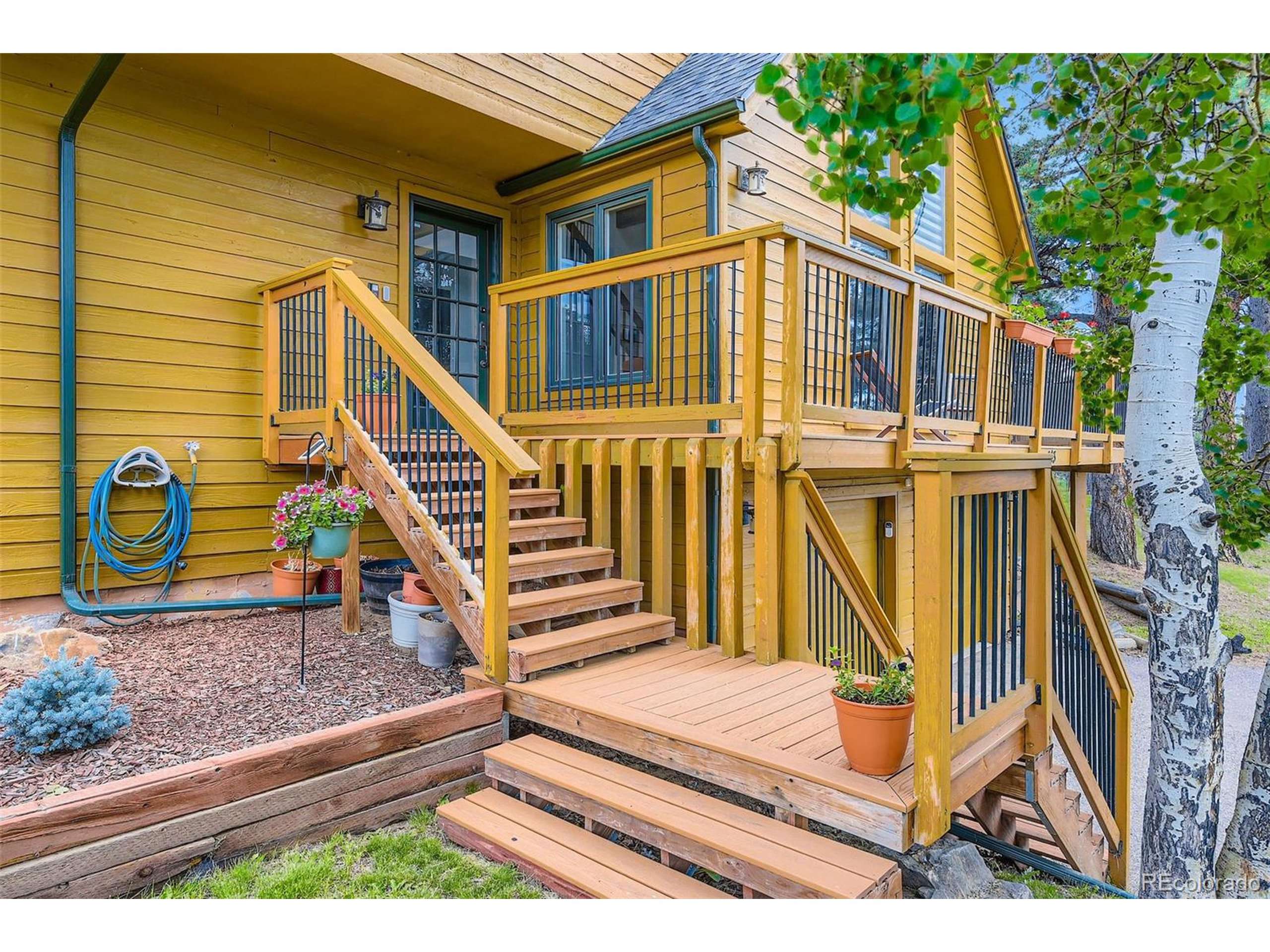 Golden, CO 80401,643 Aspen Rd