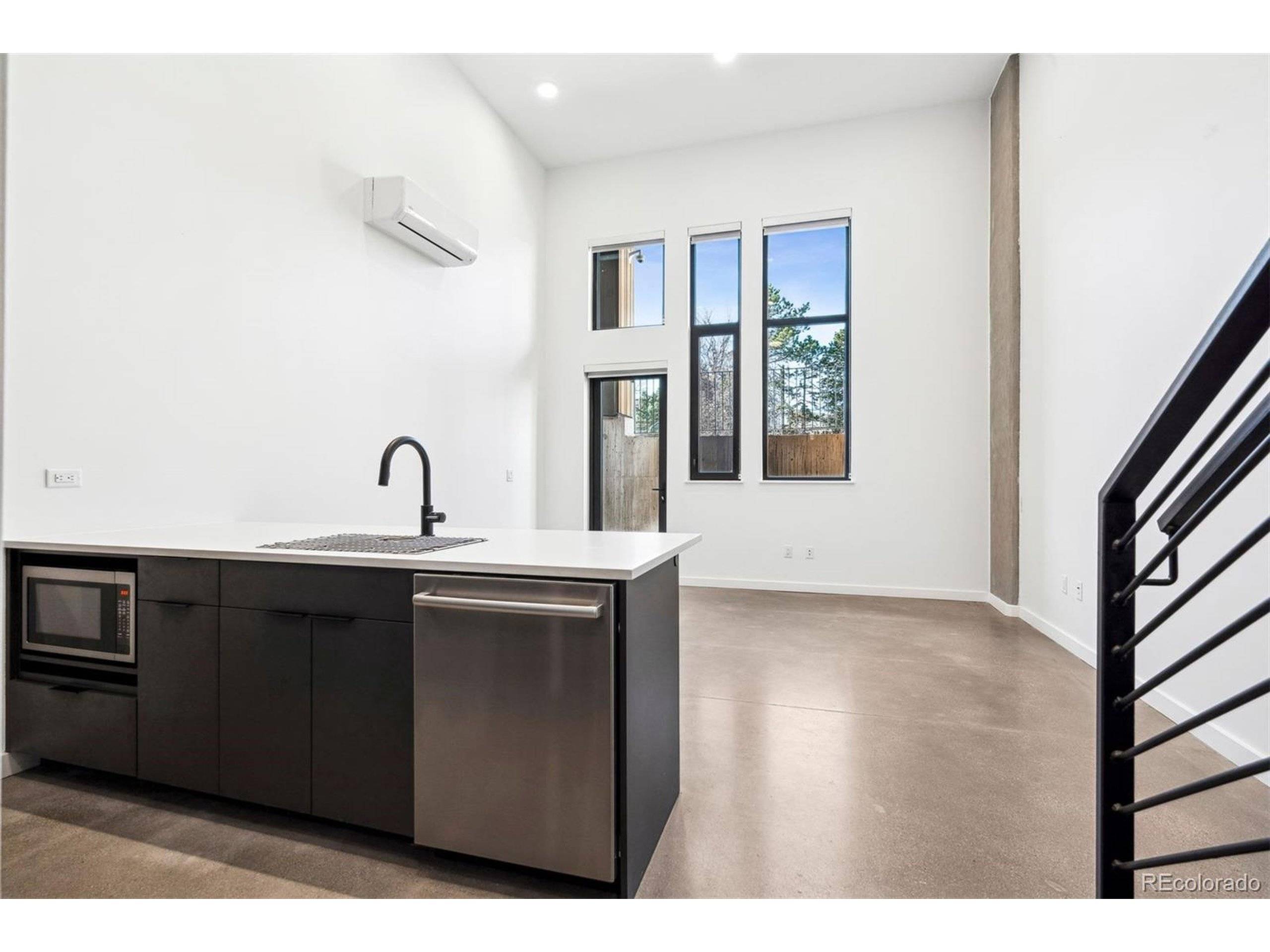 Denver, CO 80218,1601 Park Ave #110