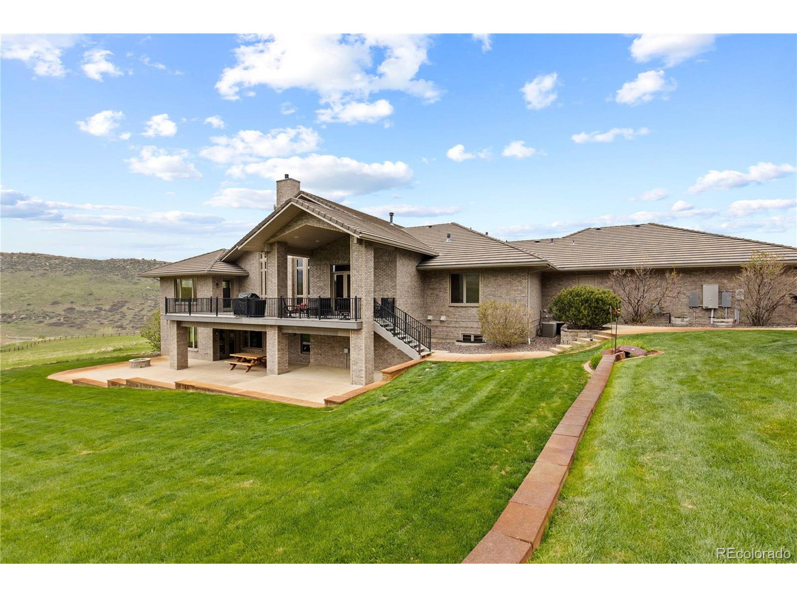 Golden, CO 80403,5881 Deer Meadow Trl