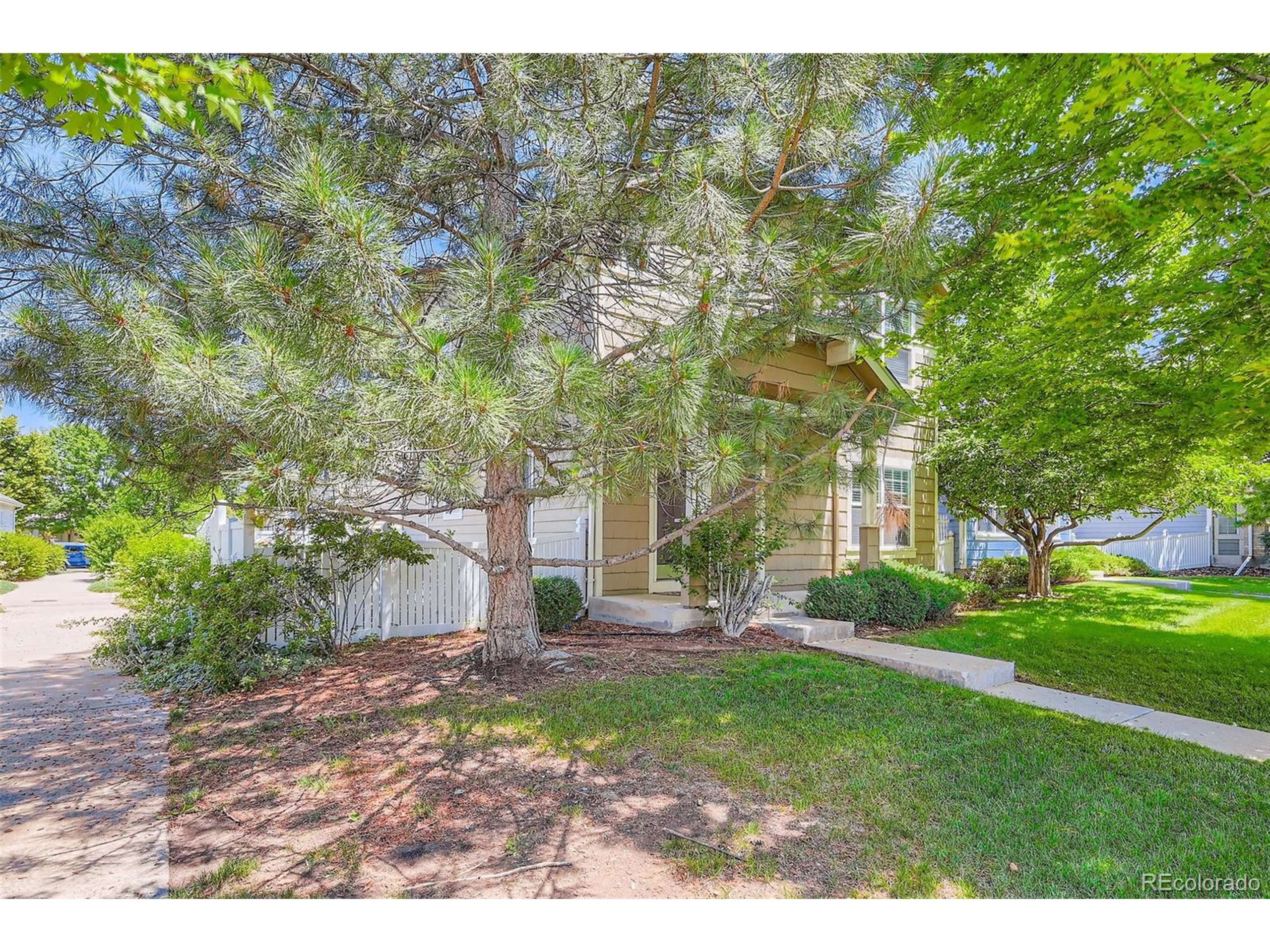 Aurora, CO 80017,1389 S Quintero Way