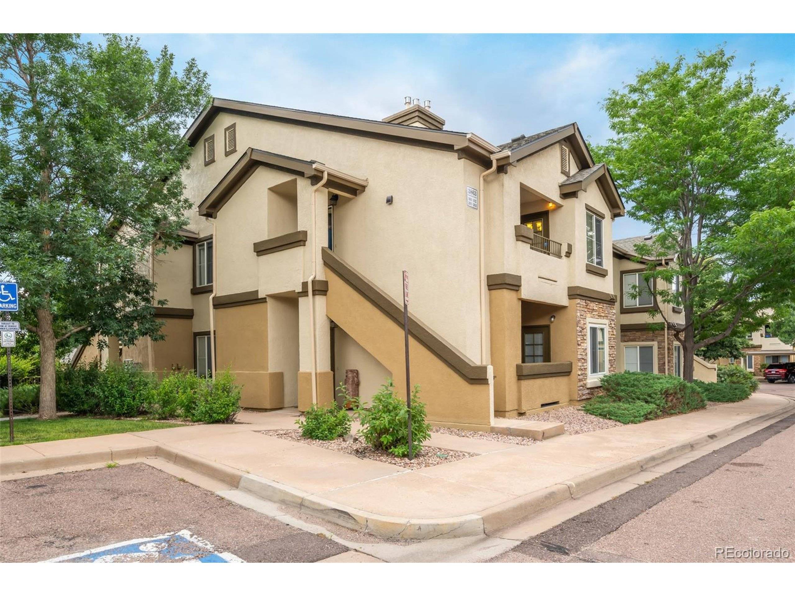 Colorado Springs, CO 80922,3863 Riviera Grv #201