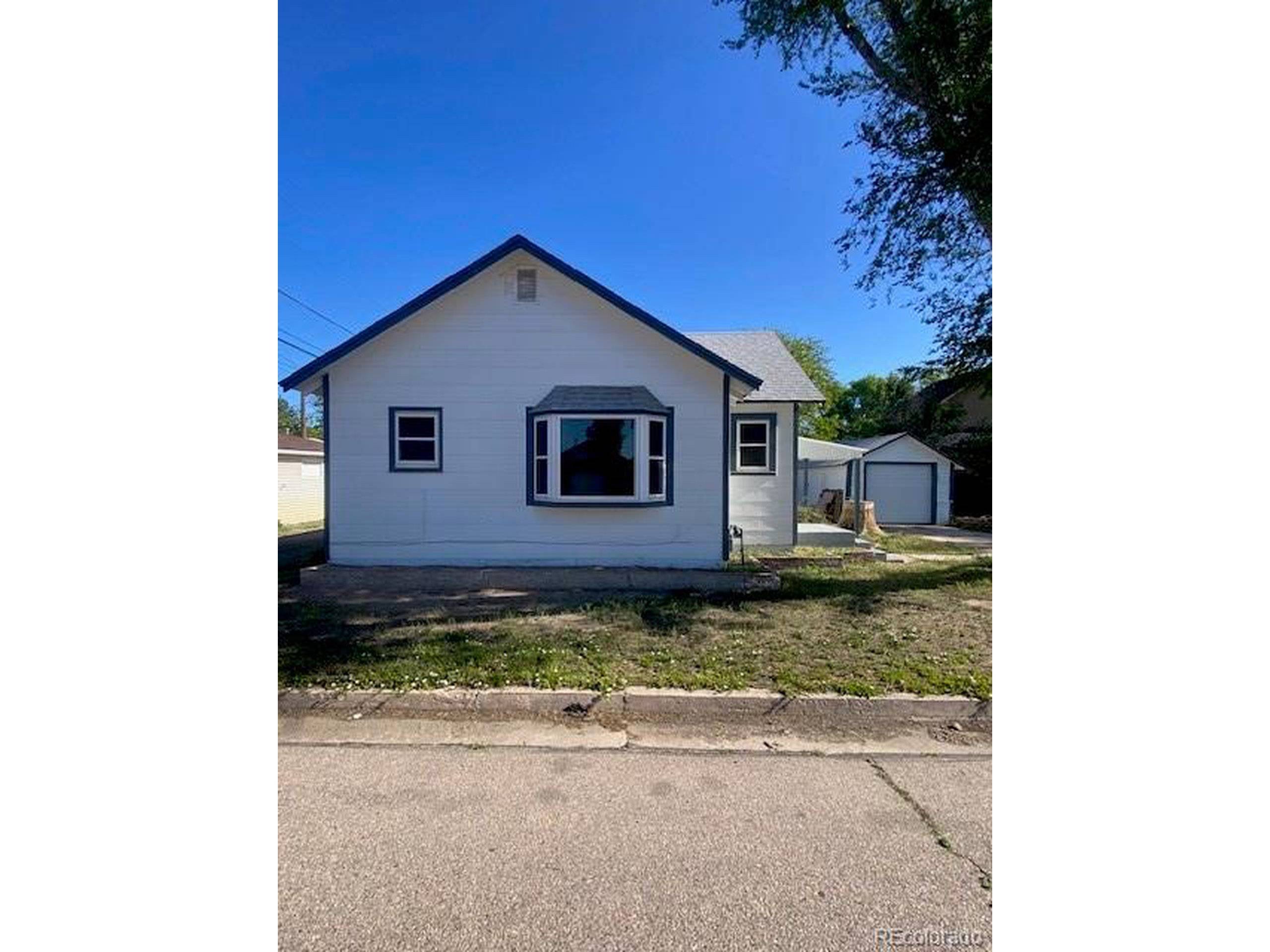 Fort Lupton, CO 80621,521 10th St