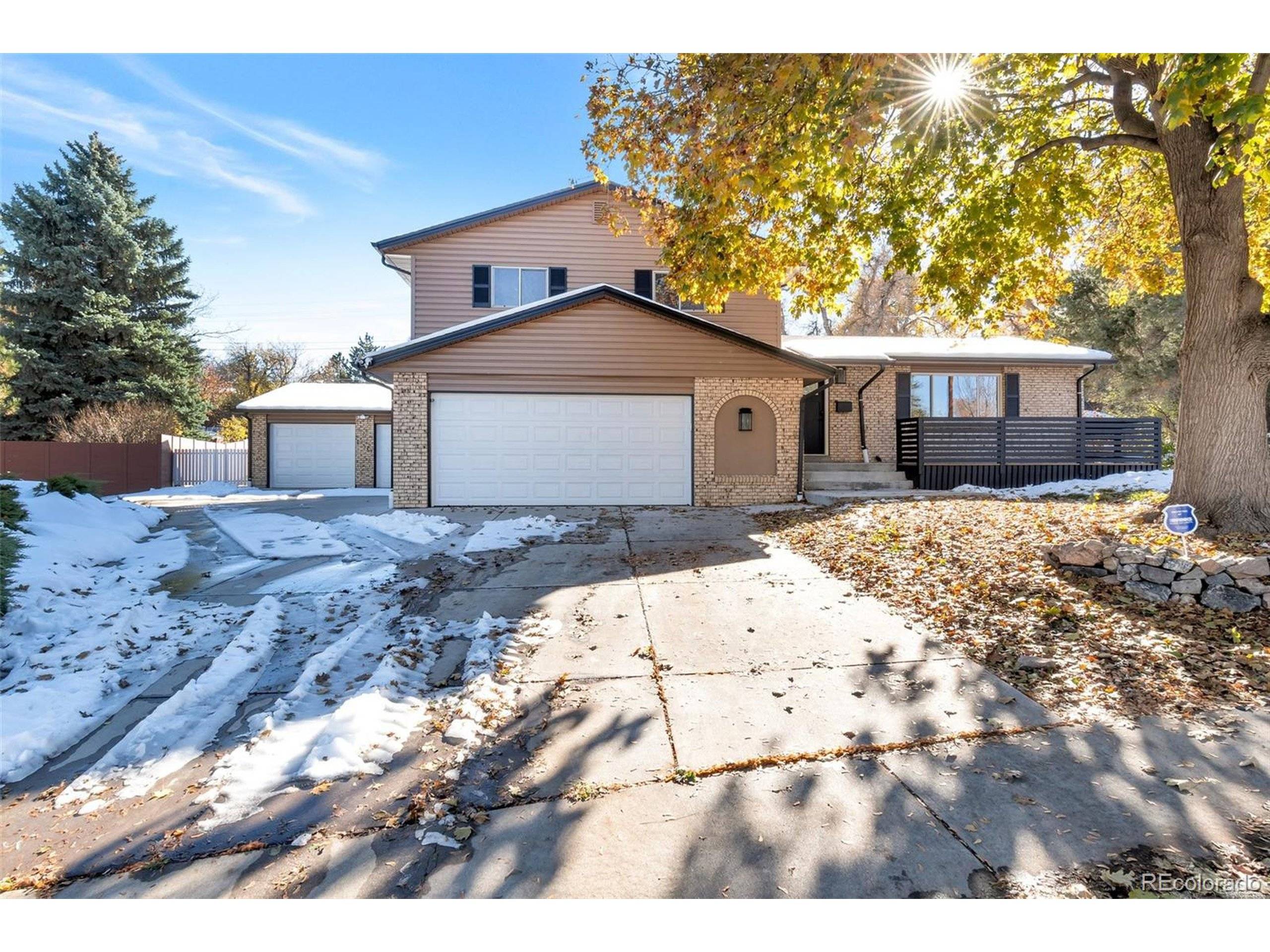 Littleton, CO 80120,824 W Geddes Cir