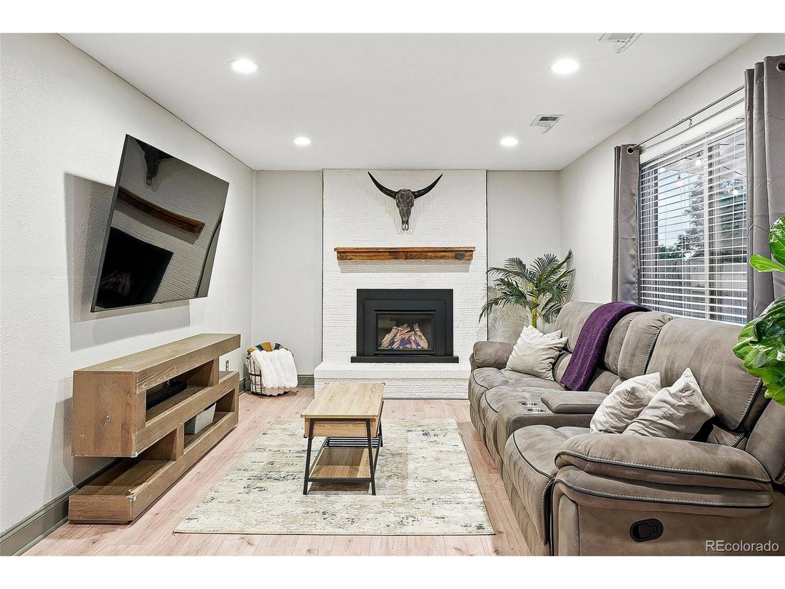 Aurora, CO 80014,15034 E Floyd Ave