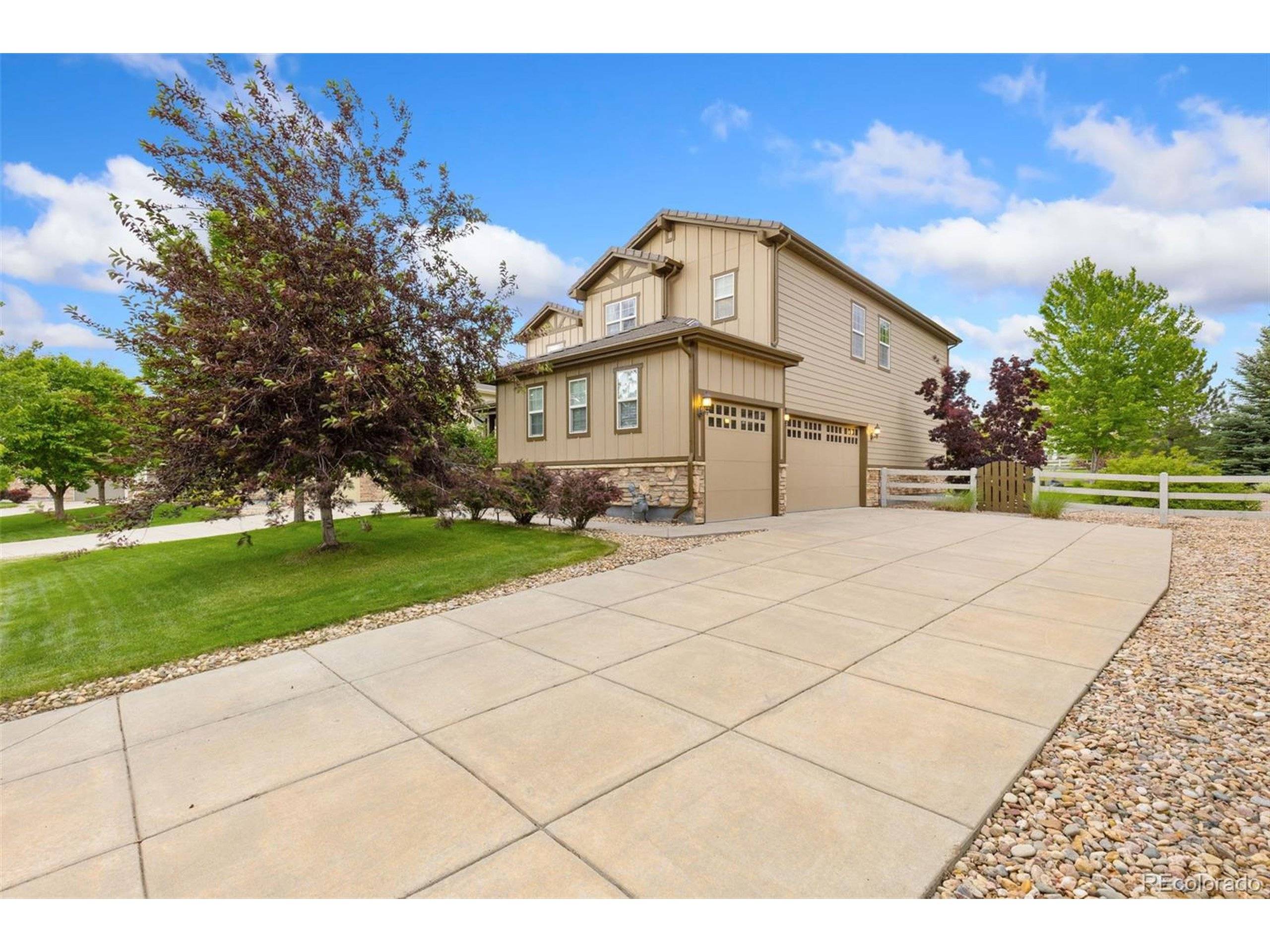 Broomfield, CO 80023,2647 Gray Wolf Loop