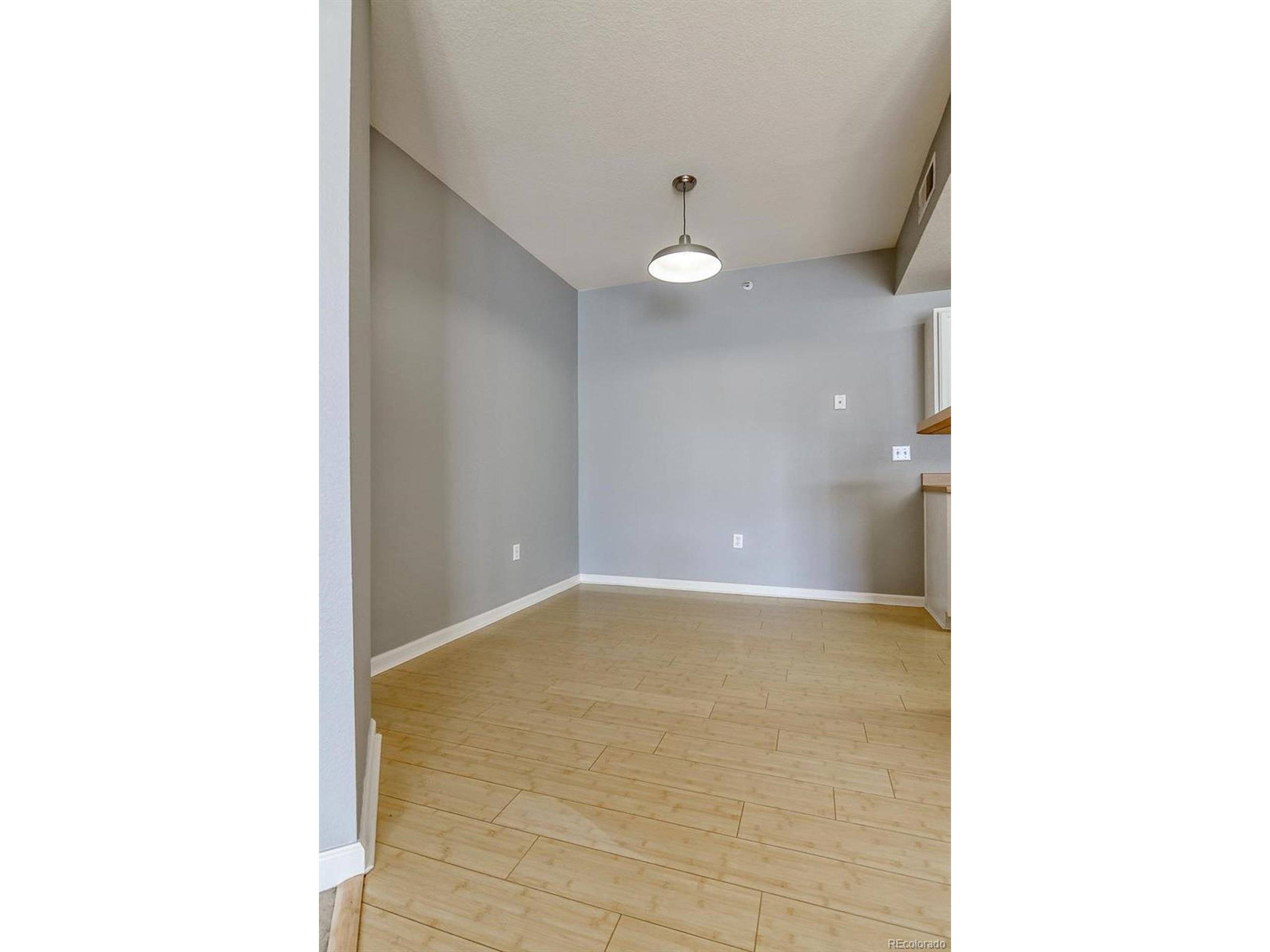 Englewood, CO 80112,7440 S Blackhawk St #12-204