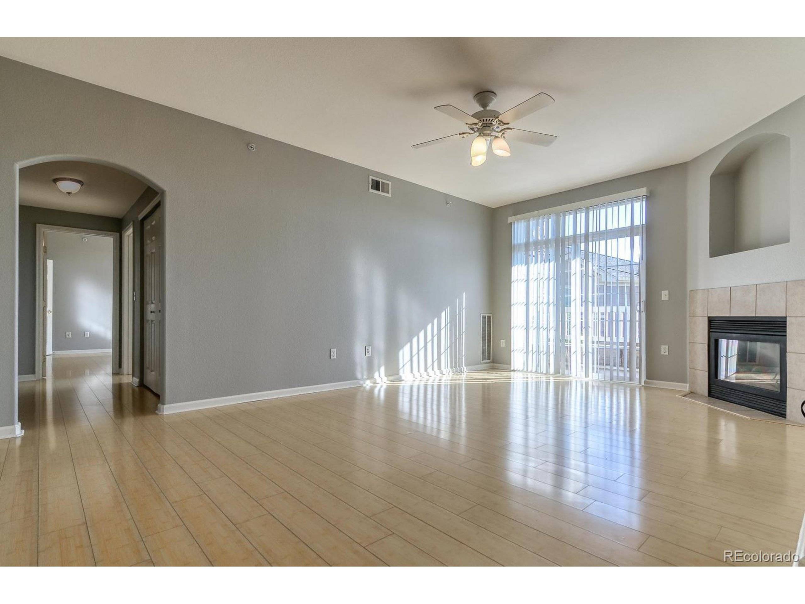 Englewood, CO 80112,7440 S Blackhawk St #12-204