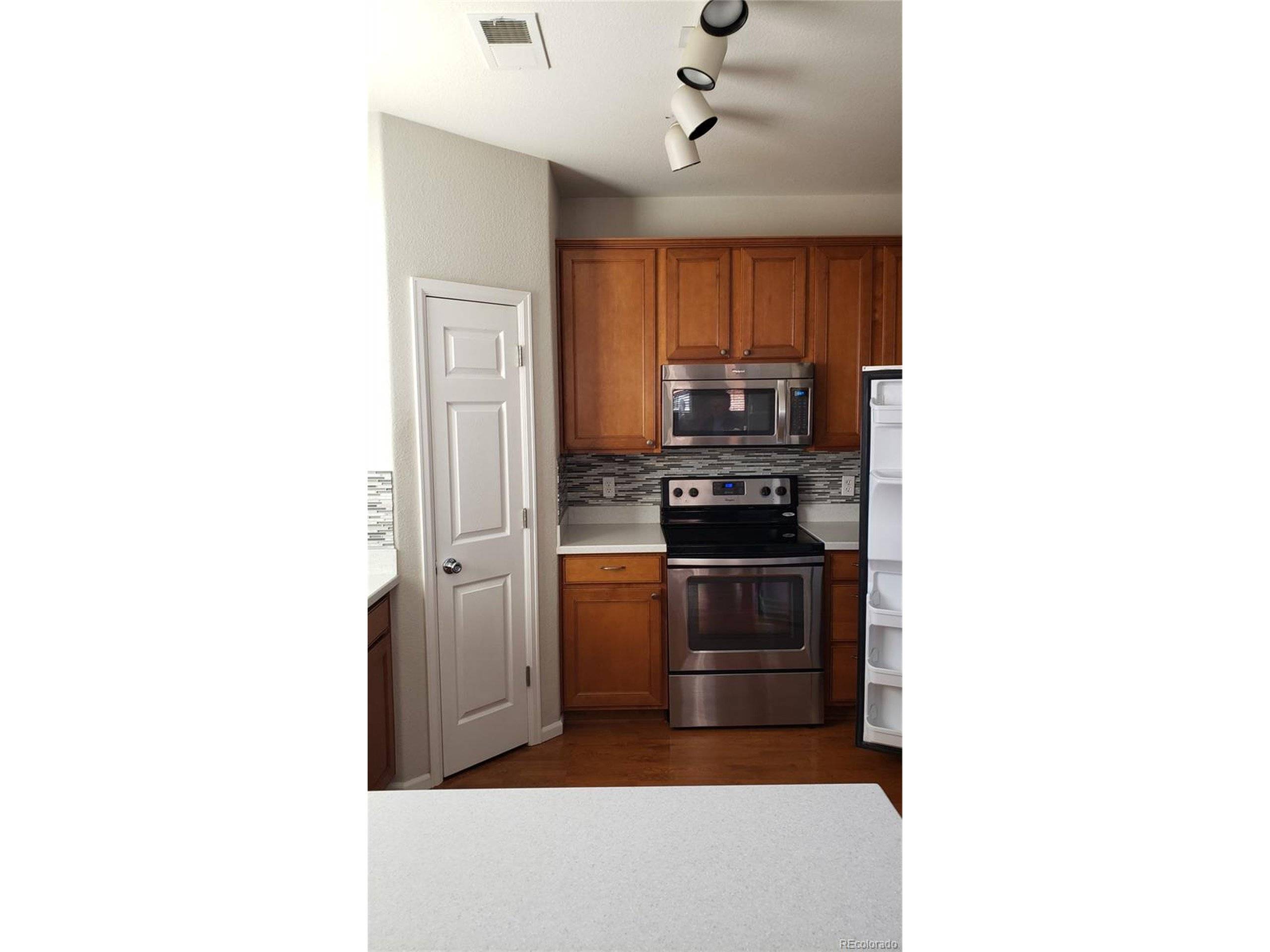 Denver, CO 80230,9633 E 5th Ave #205