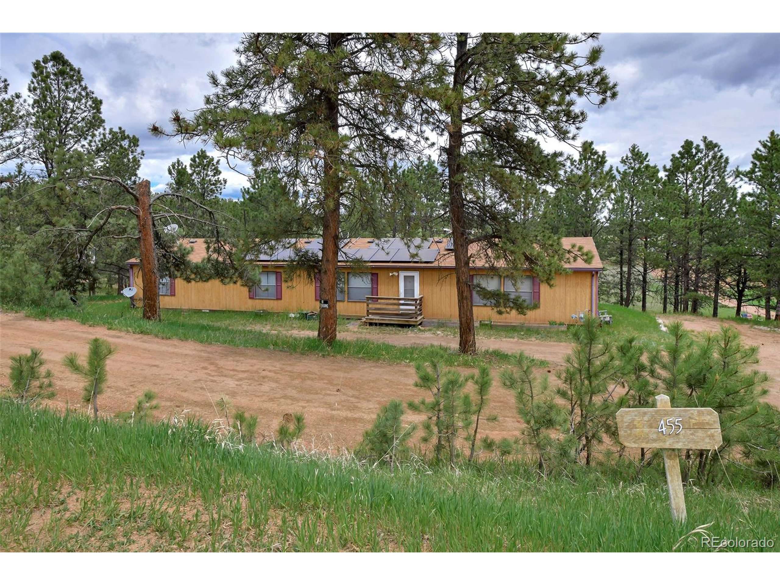 Florissant, CO 80816,455 Matterhorn Dr