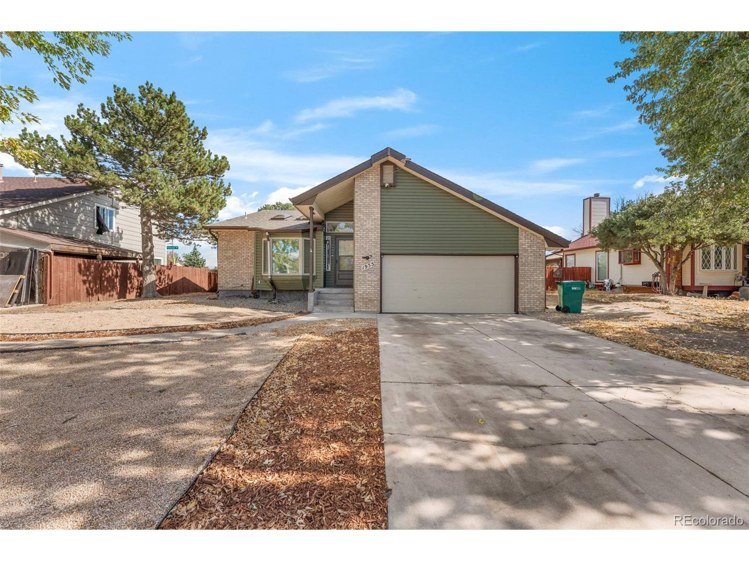 Colorado Springs, CO 80915,1955 Ambleside Dr