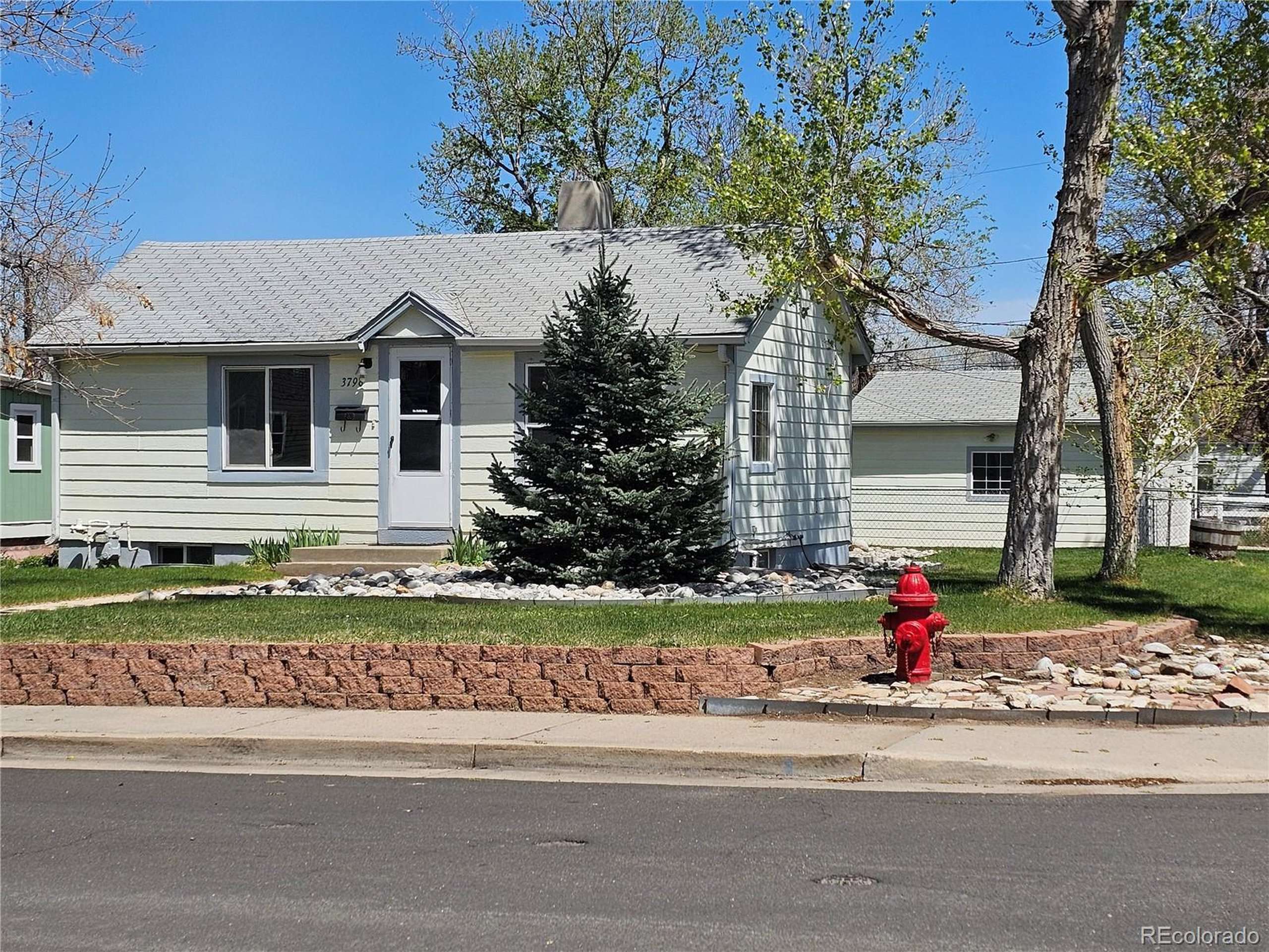 Englewood, CO 80113,3798 S Grant St