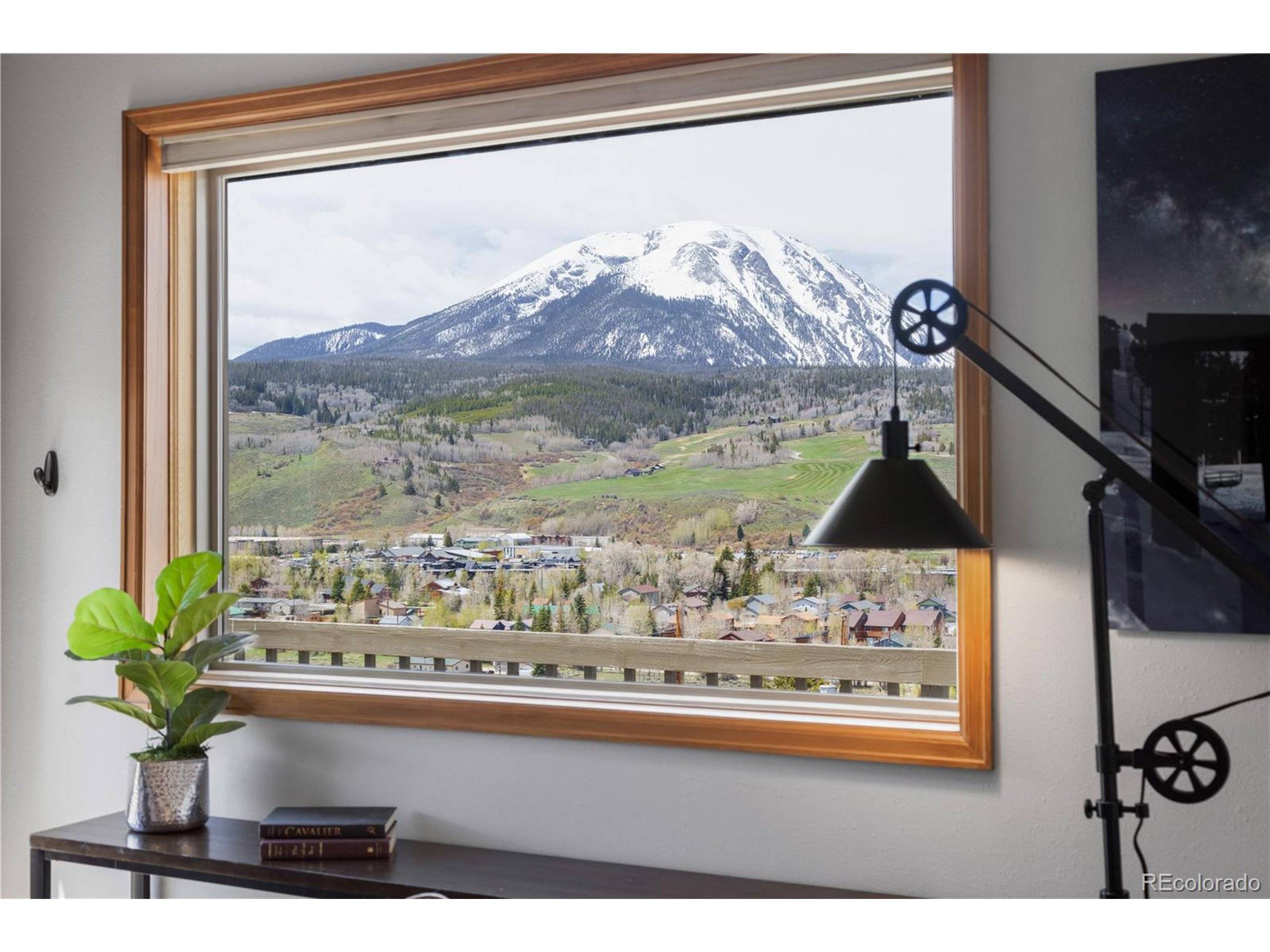 Silverthorne, CO 80498,1221 Palmers Dr