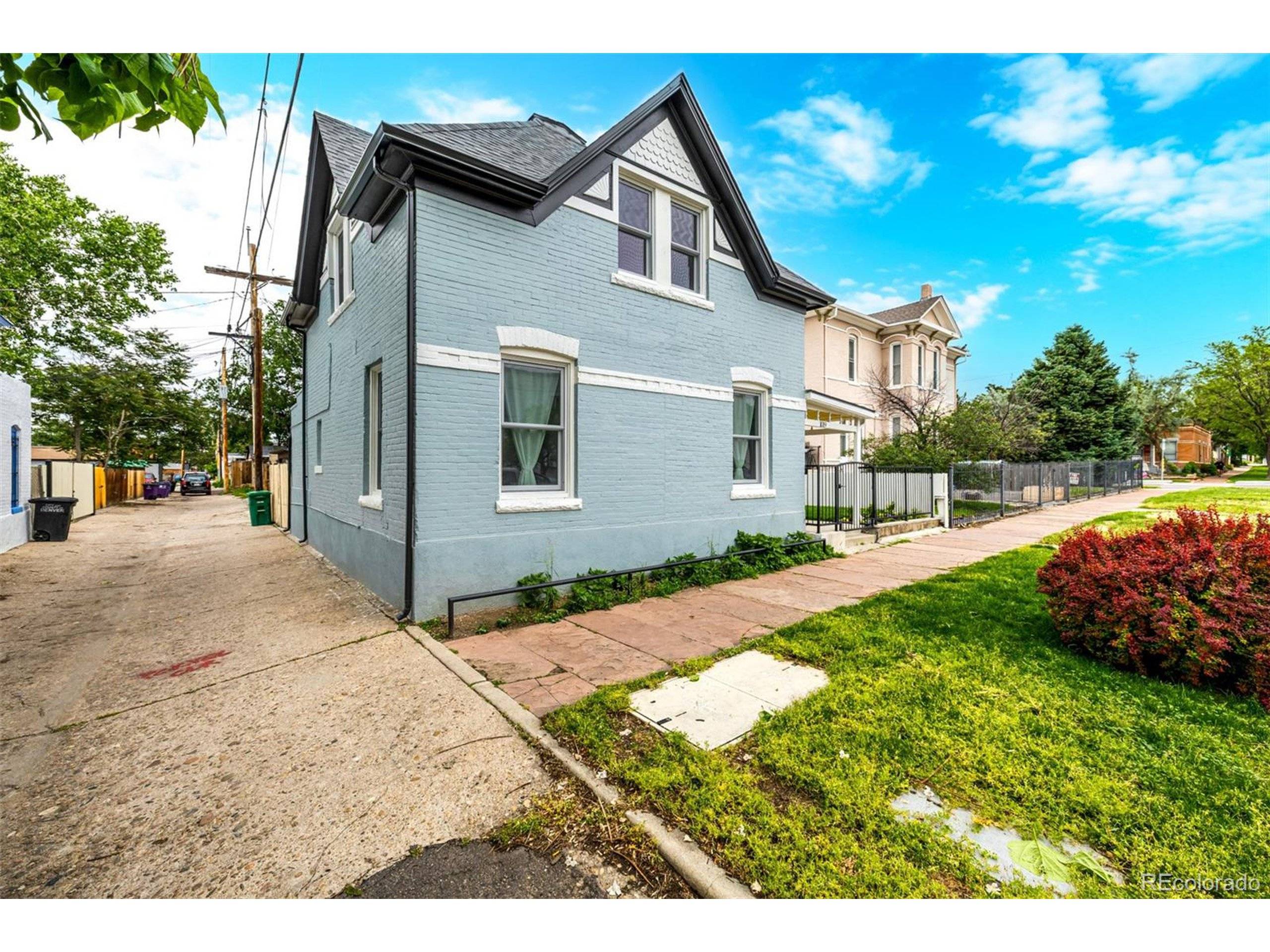 Denver, CO 80205,1019 26th St