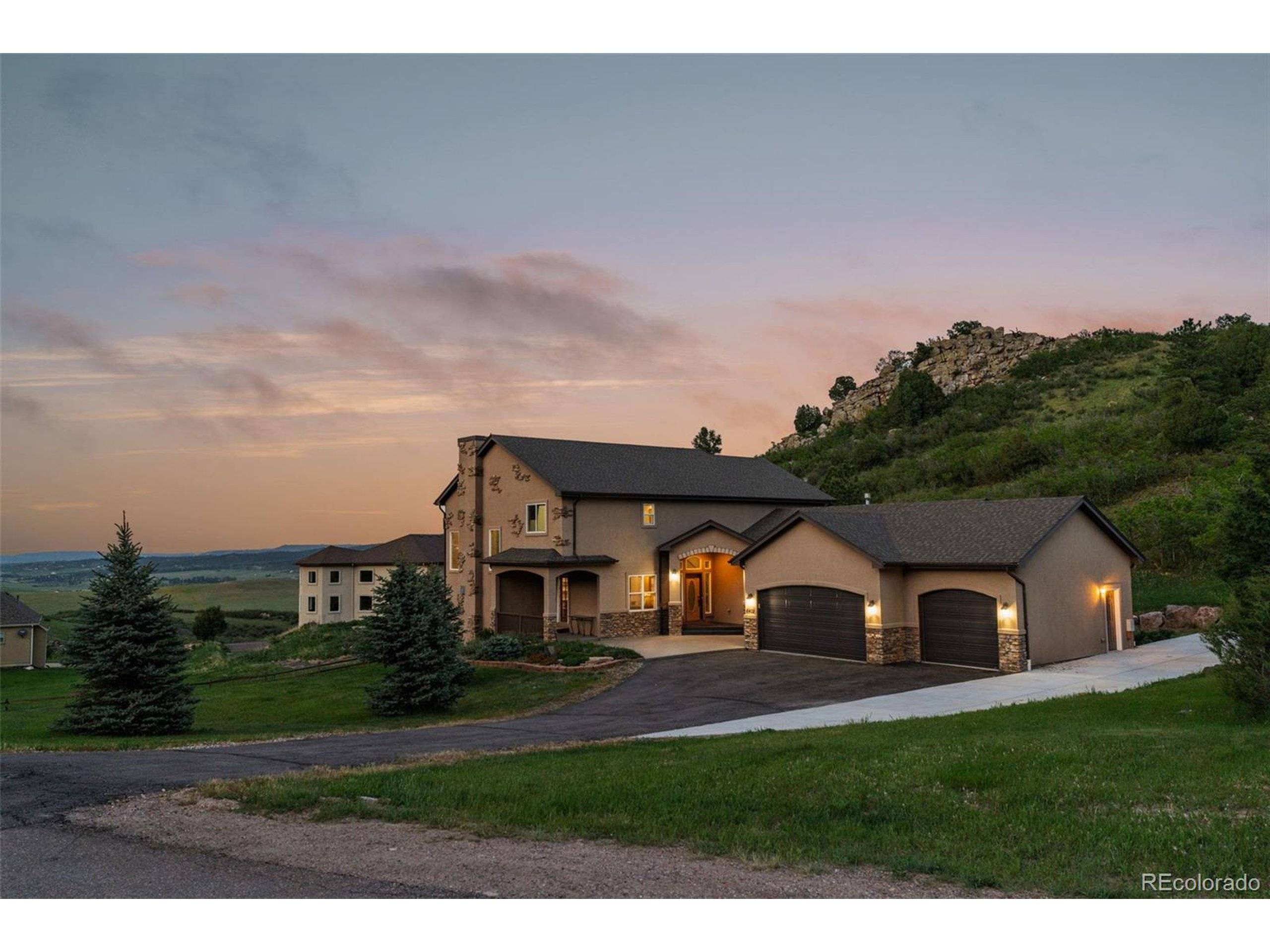 Larkspur, CO 80118,6402 Wauconda Dr