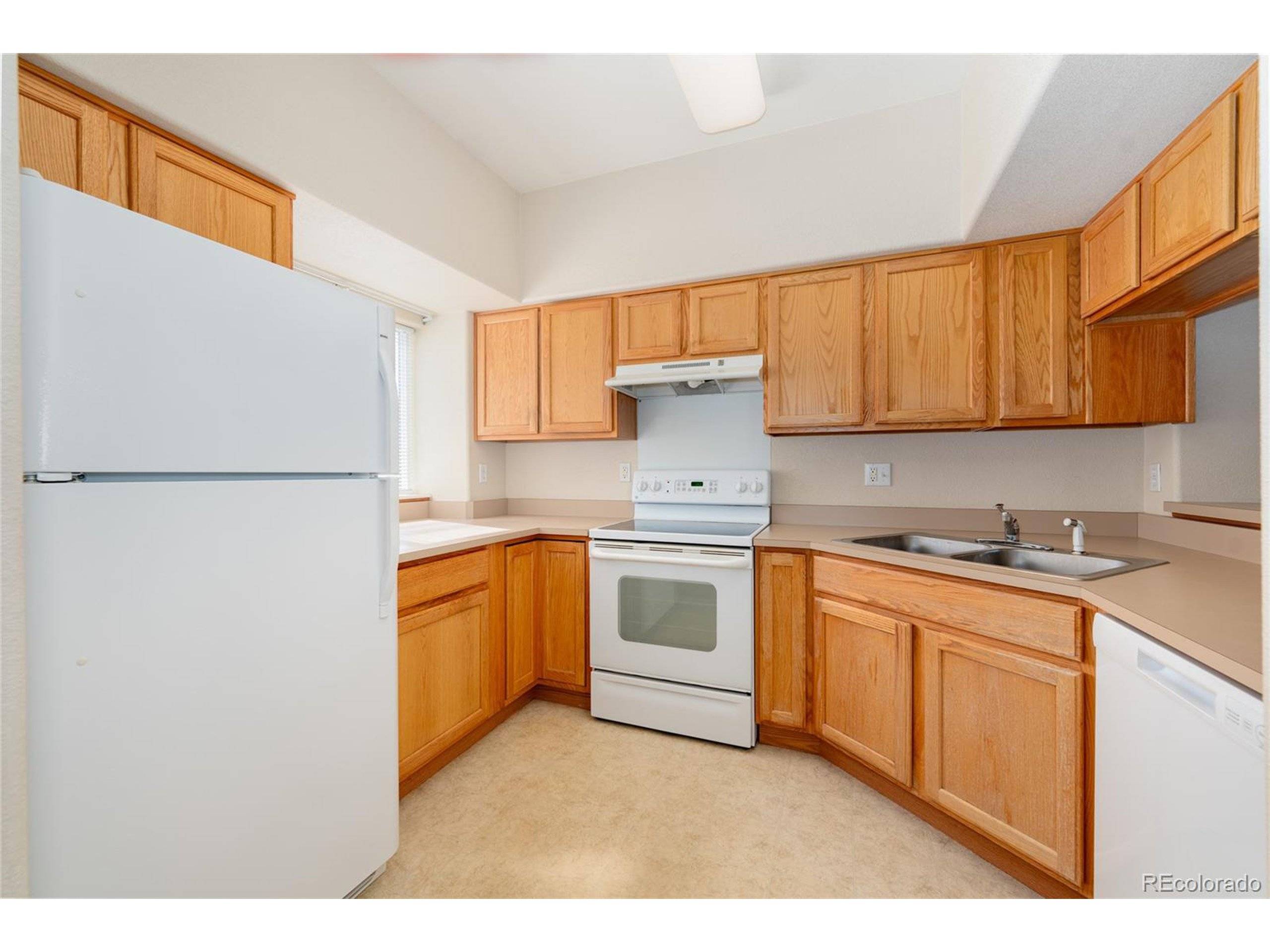 Westminster, CO 80031,8685 Clay St #204