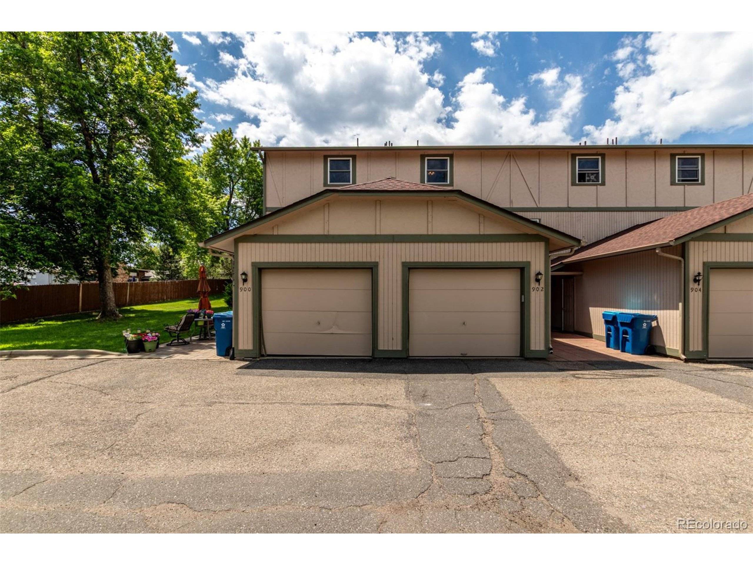 Lakewood, CO 80226,902 S Yukon St