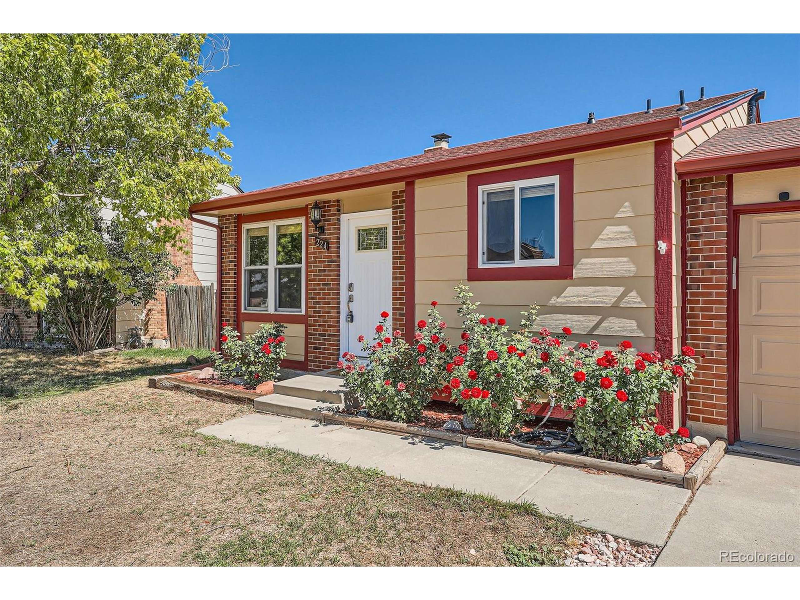 Bennett, CO 80102,224 Jackson Ct