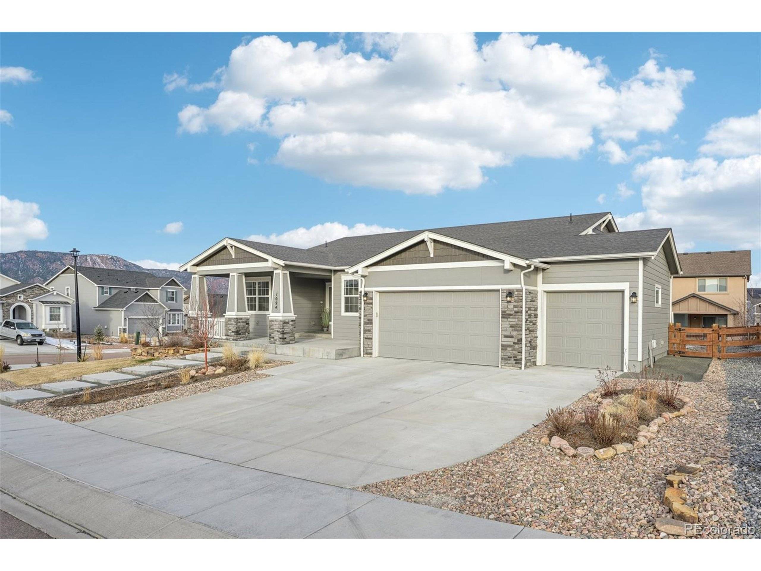 Monument, CO 80132,1094 Rambling Oak Dr