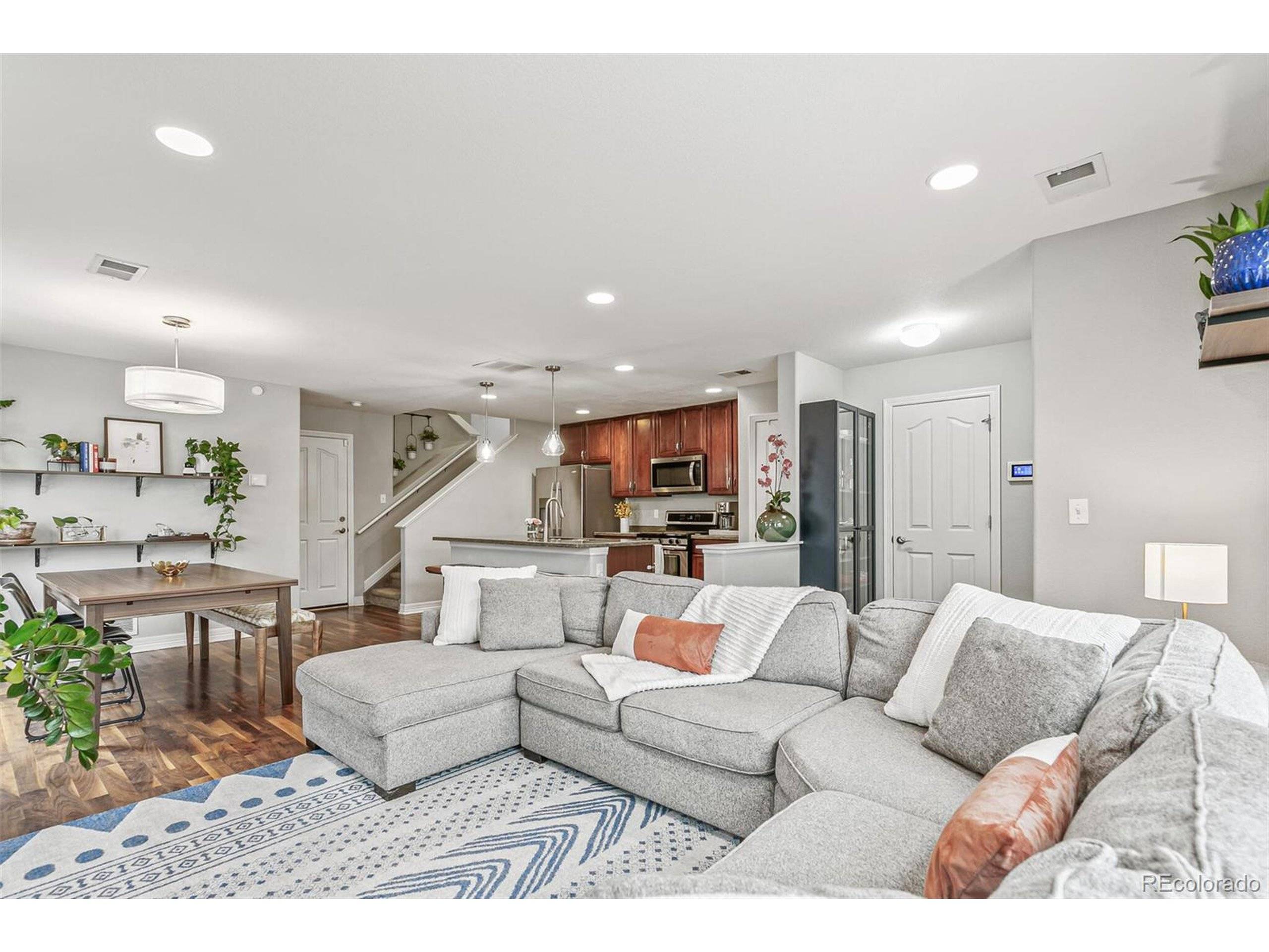 Denver, CO 80238,2184 Willow Ct